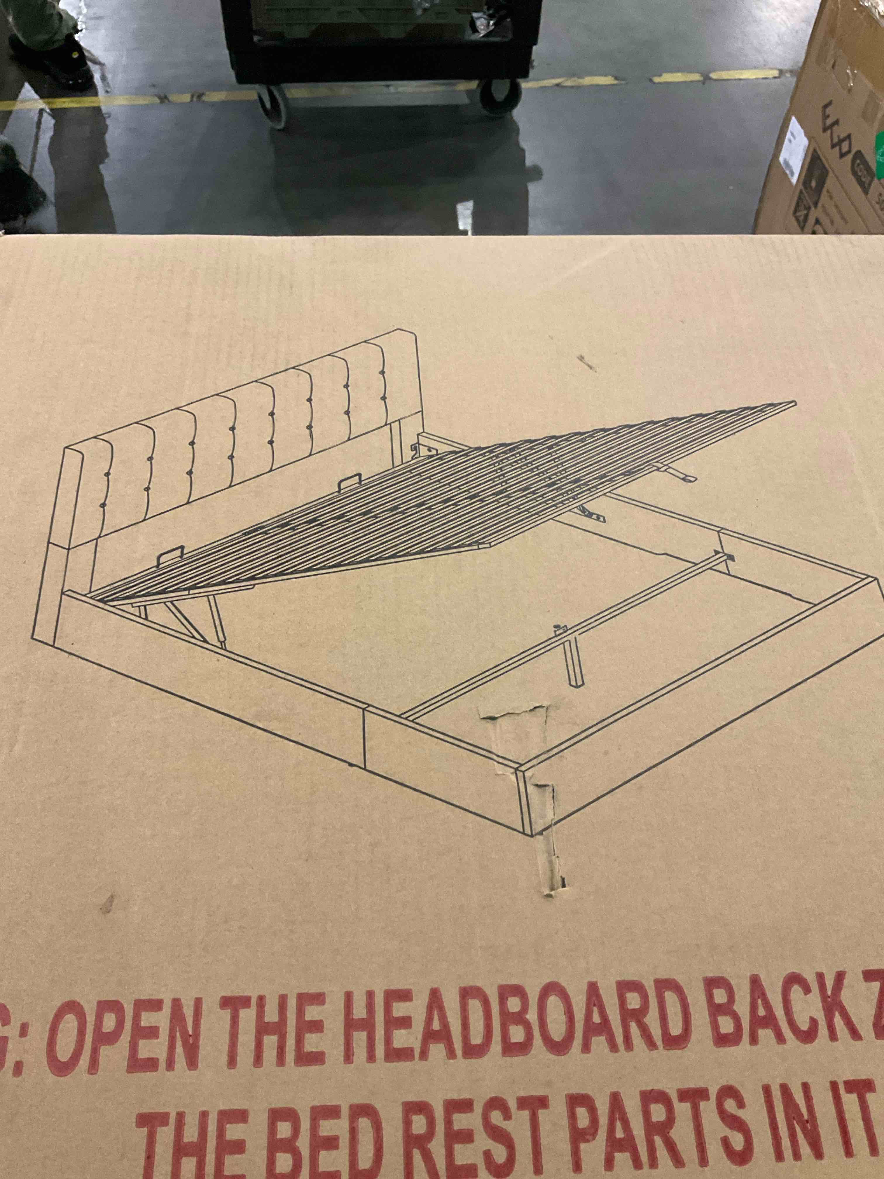 Bed frame full/queen