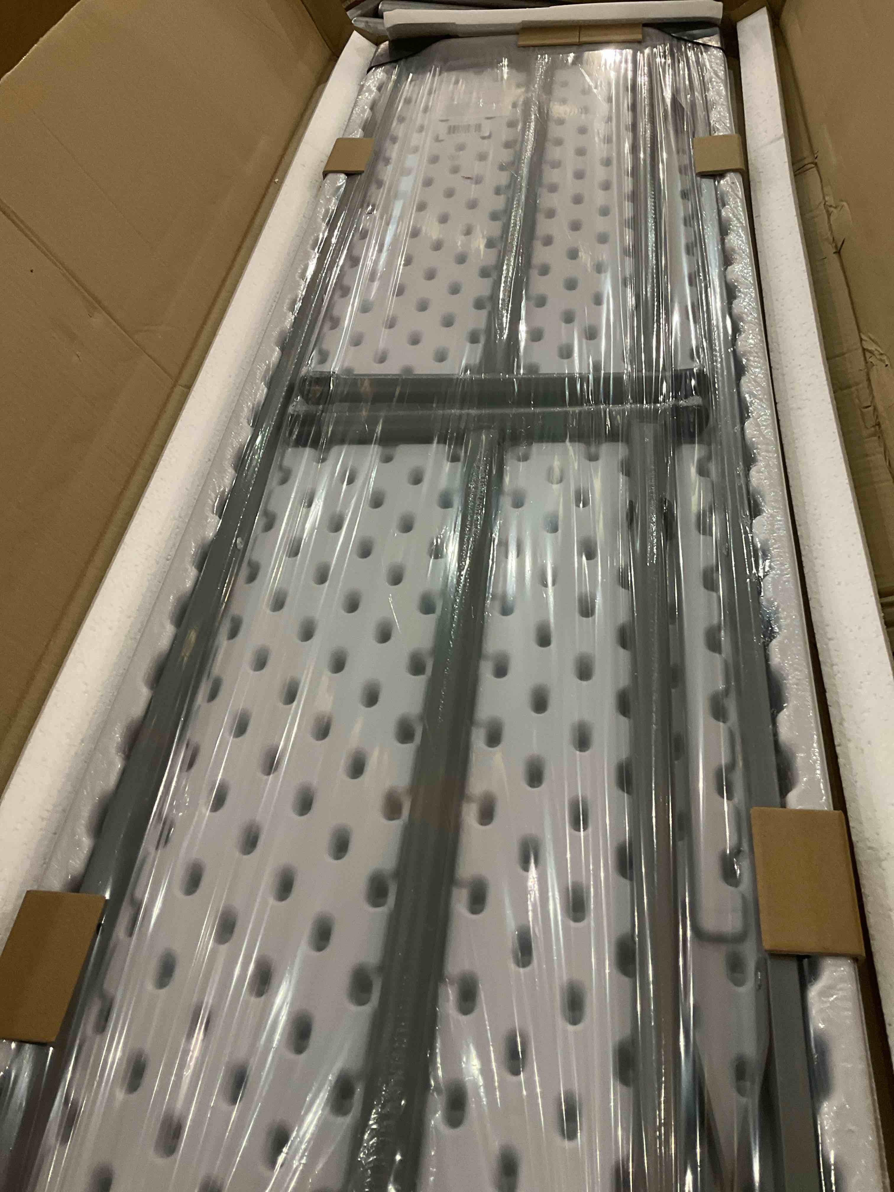 https://s3.amazonaws.com/lotting-images-prod/bidfta/TEA0276200_1734102072336.jpeg