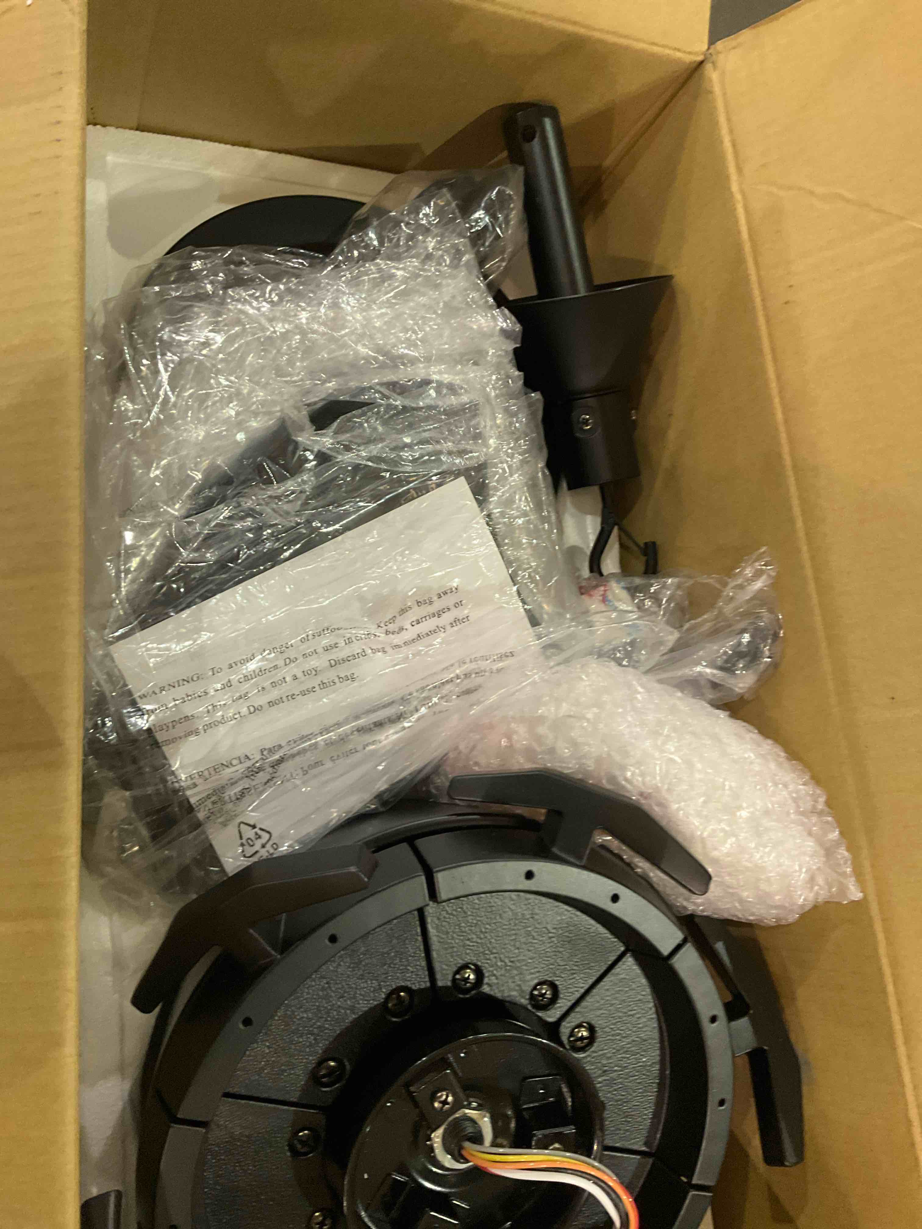 https://s3.amazonaws.com/lotting-images-prod/bidfta/TEA0276918_1733496135854.jpeg