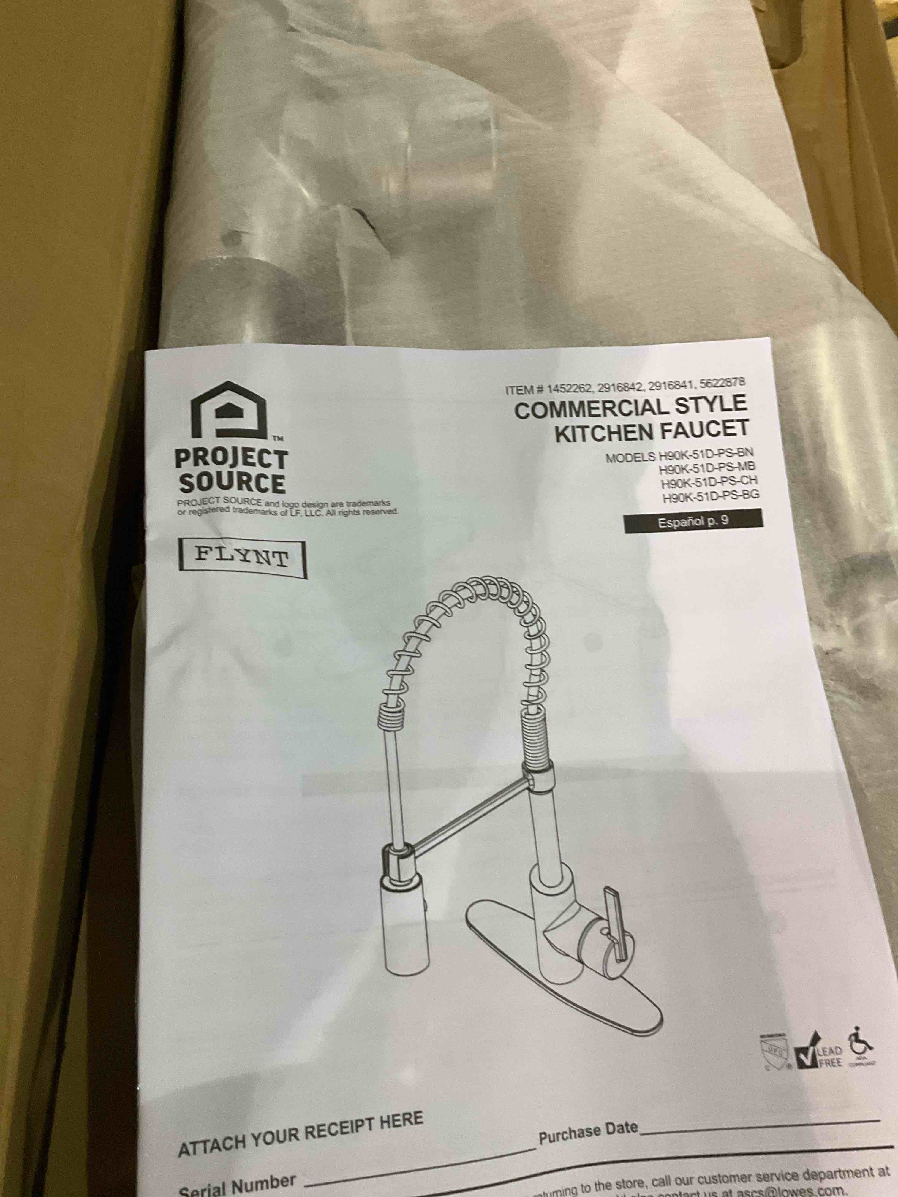 Commercial-Style Pull-Down Kitchen Faucet Grifo abatible para cocina estilo comer 