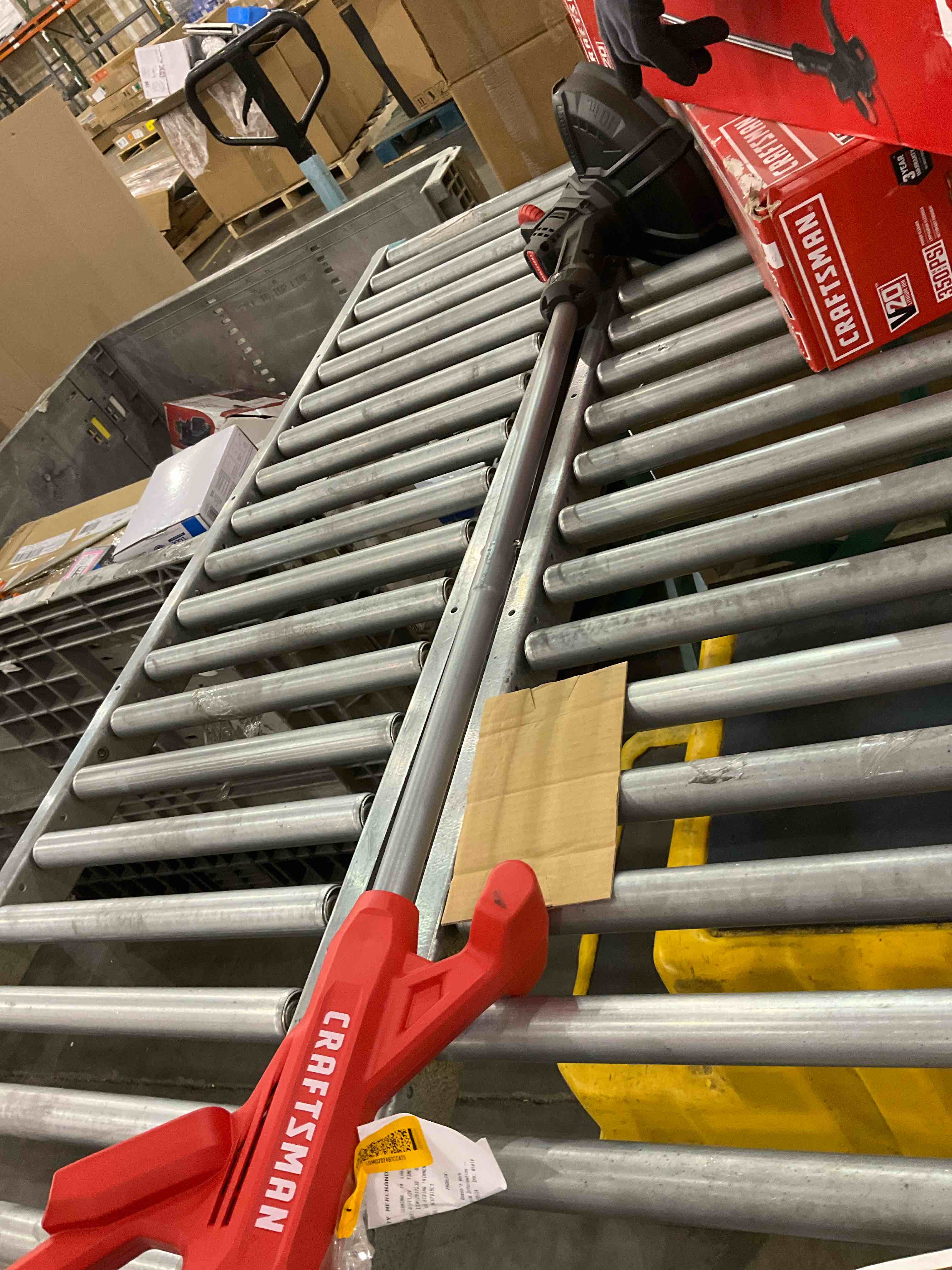 CRAFTSMAN V20 20-Volt Max 10-in Straight Cordless String Trimmer with Edger Capable (Battery Included)