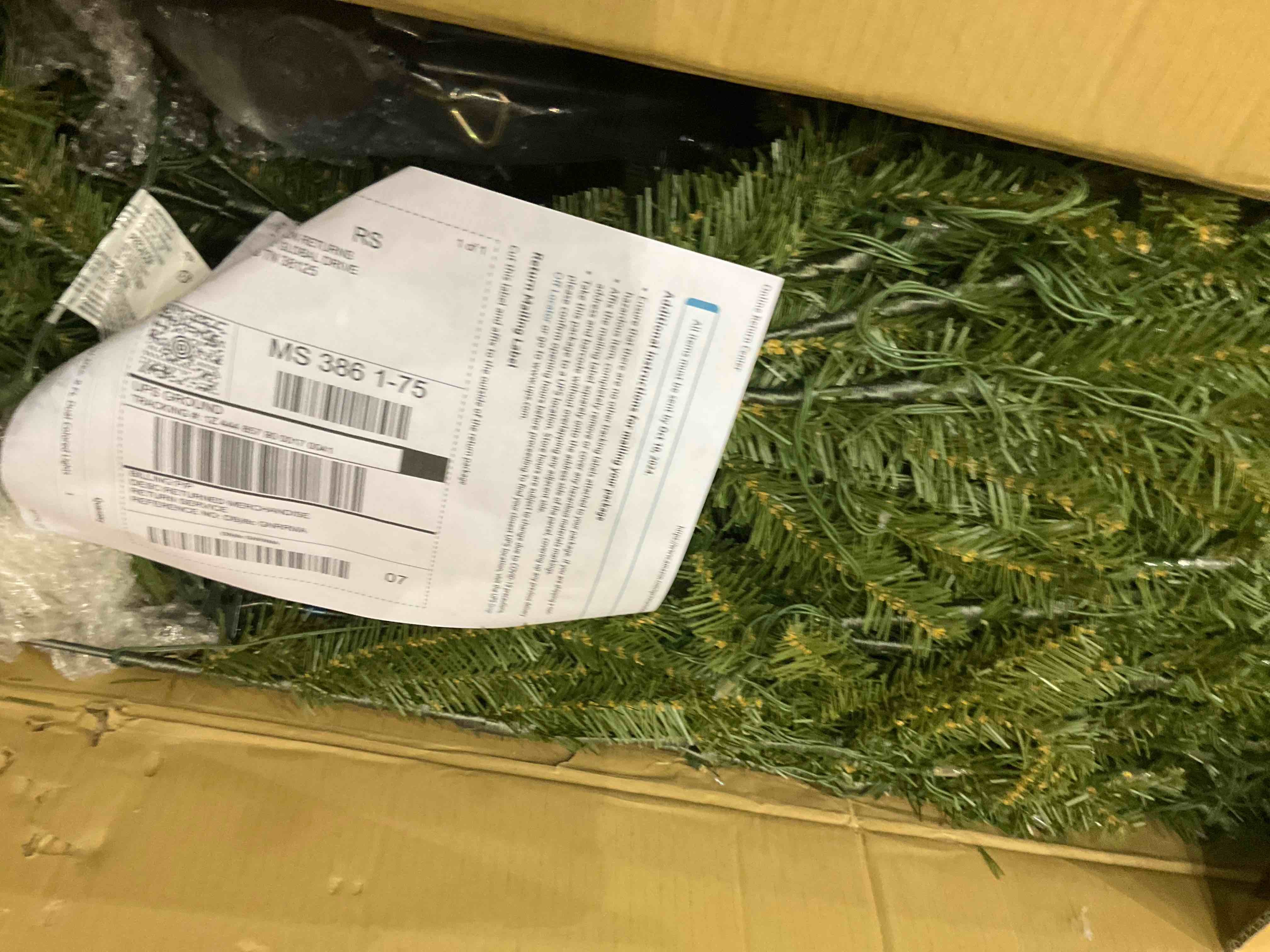 https://s3.amazonaws.com/lotting-images-prod/bidfta/TEA0278026_1730810753618.jpeg