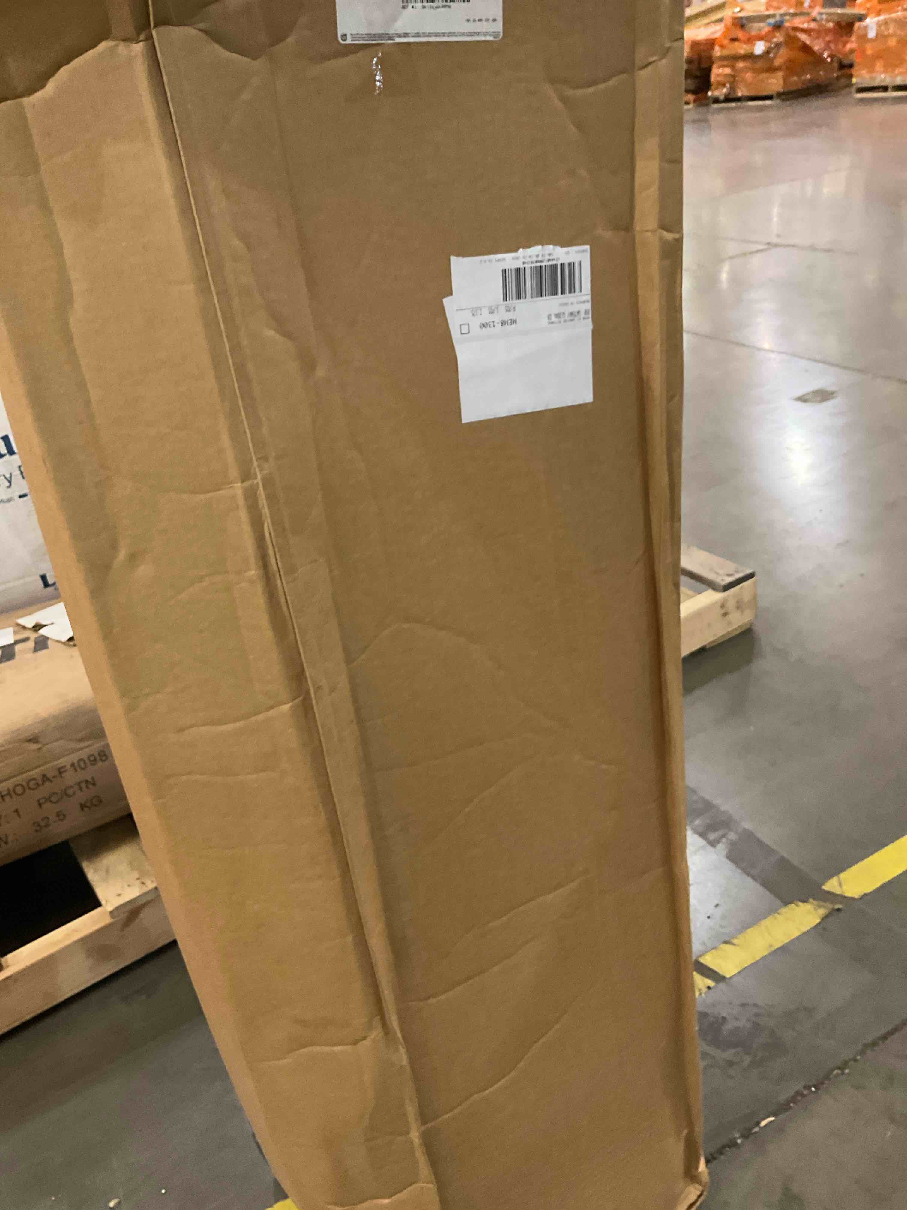 https://s3.amazonaws.com/lotting-images-prod/bidfta/TEA0278218_1730486649137.jpeg