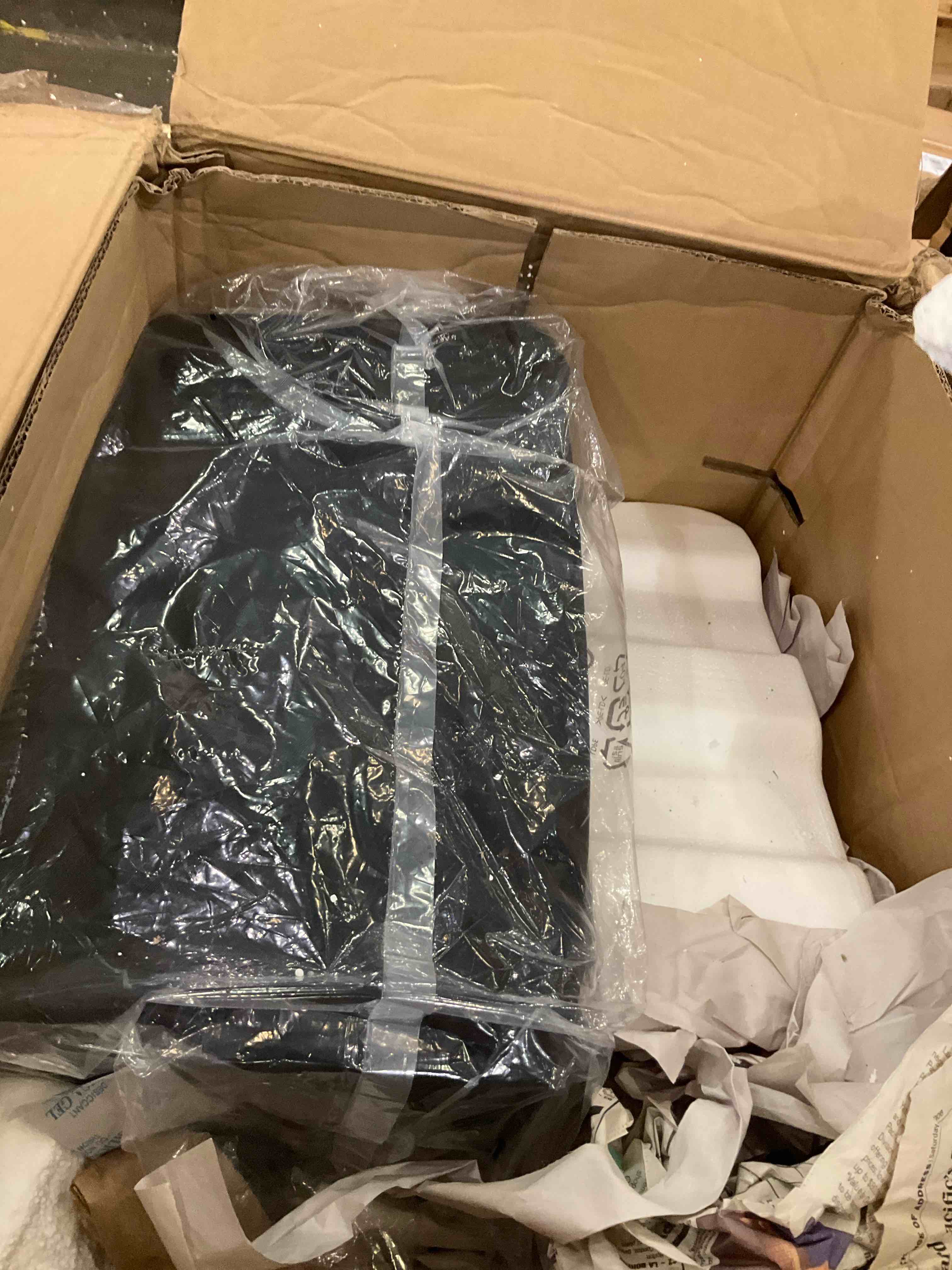 https://s3.amazonaws.com/lotting-images-prod/bidfta/TEA0278412_1730136488743.jpeg