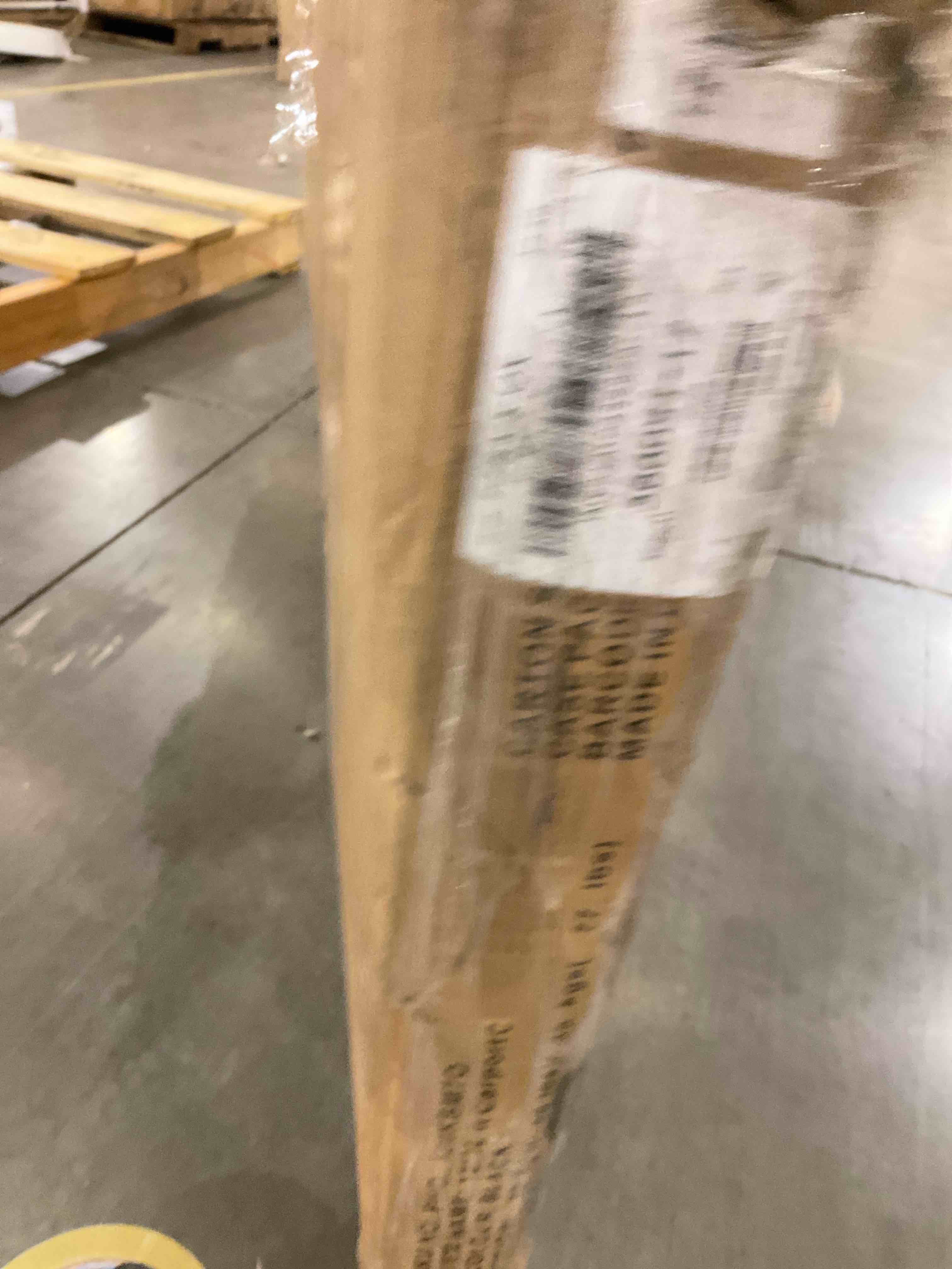 https://s3.amazonaws.com/lotting-images-prod/bidfta/TEA0278627_1729864063843.jpeg