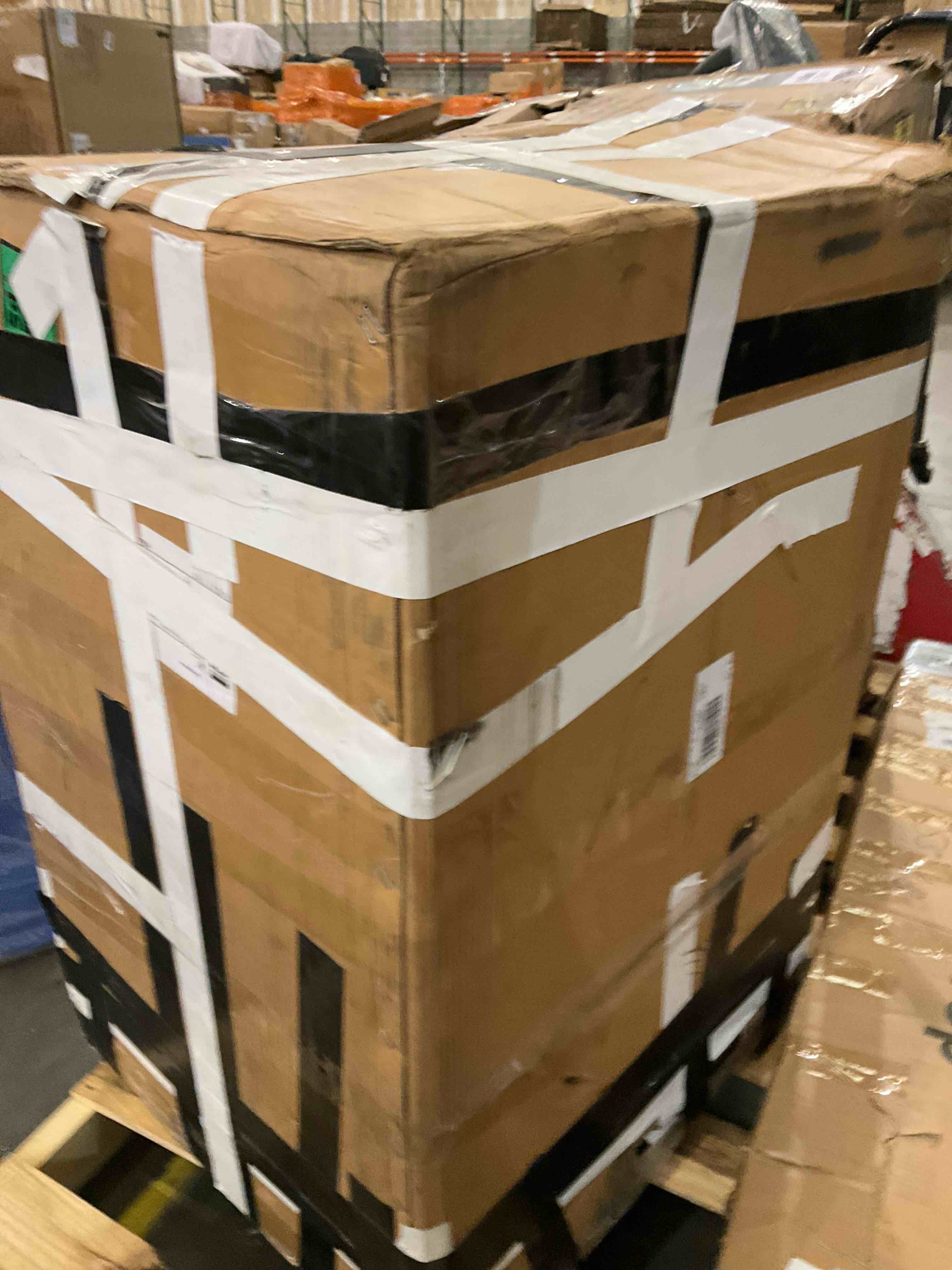 https://s3.amazonaws.com/lotting-images-prod/bidfta/TEA0278751_1729777101267.jpeg