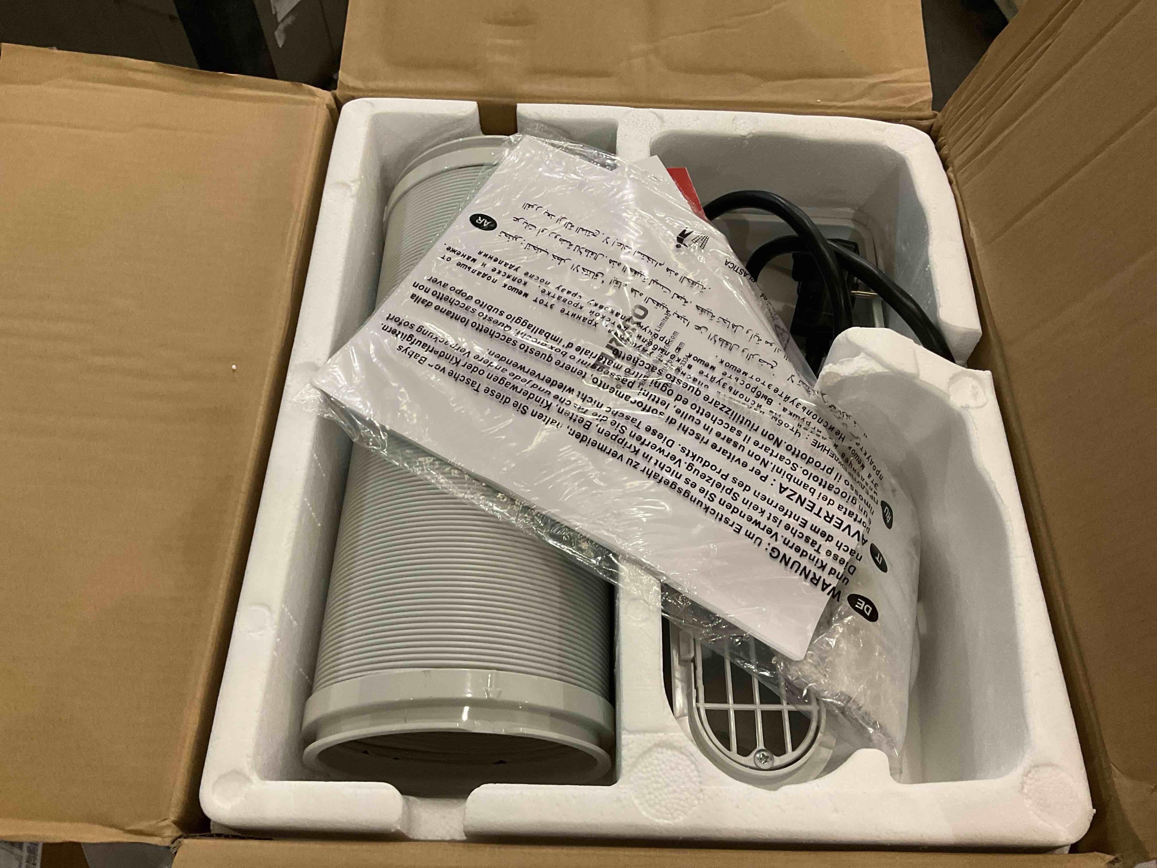 https://s3.amazonaws.com/lotting-images-prod/bidfta/TEA0278752_1729776915299.jpeg