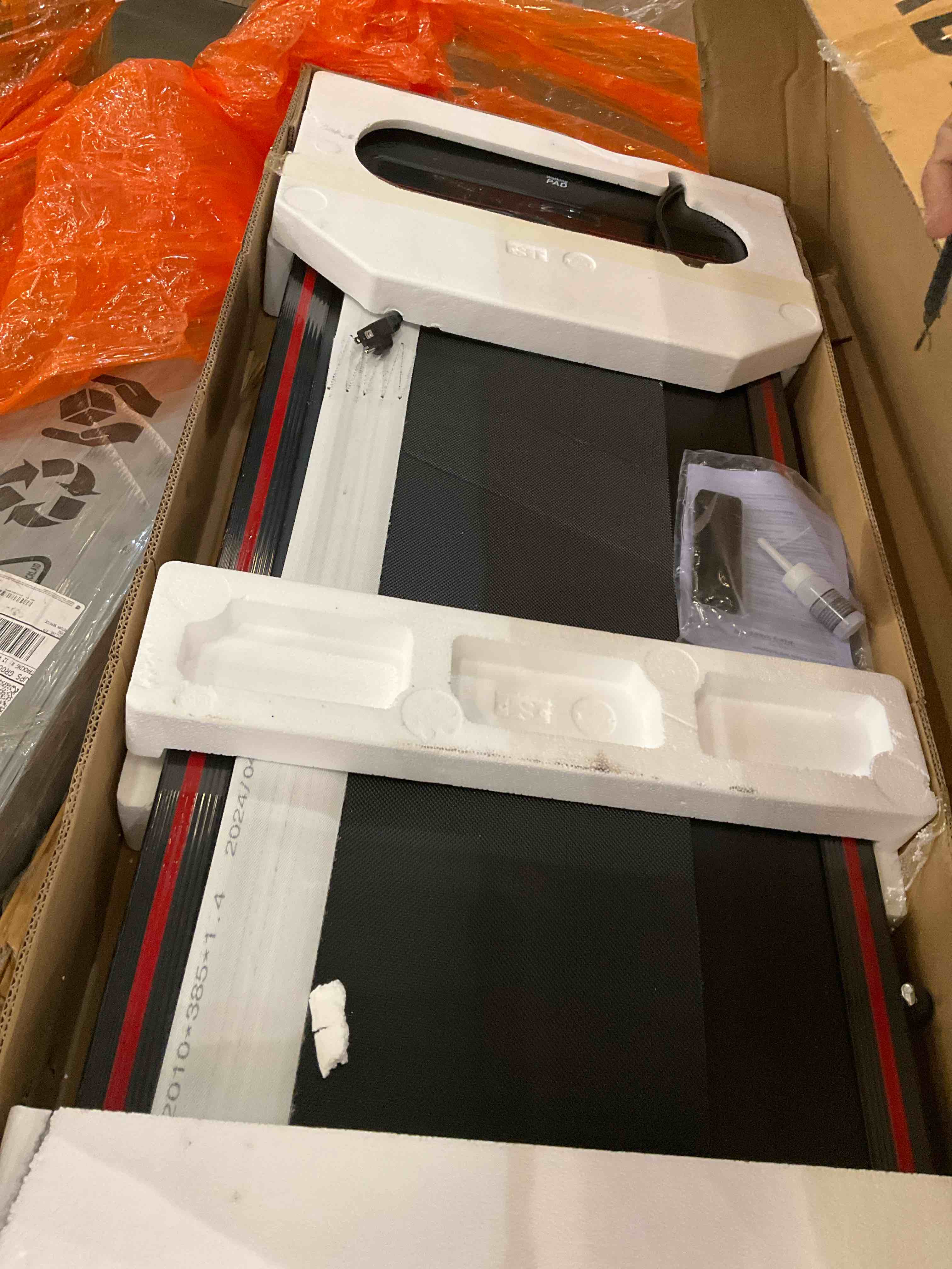 https://s3.amazonaws.com/lotting-images-prod/bidfta/TEA0278831_1729703529445.jpeg