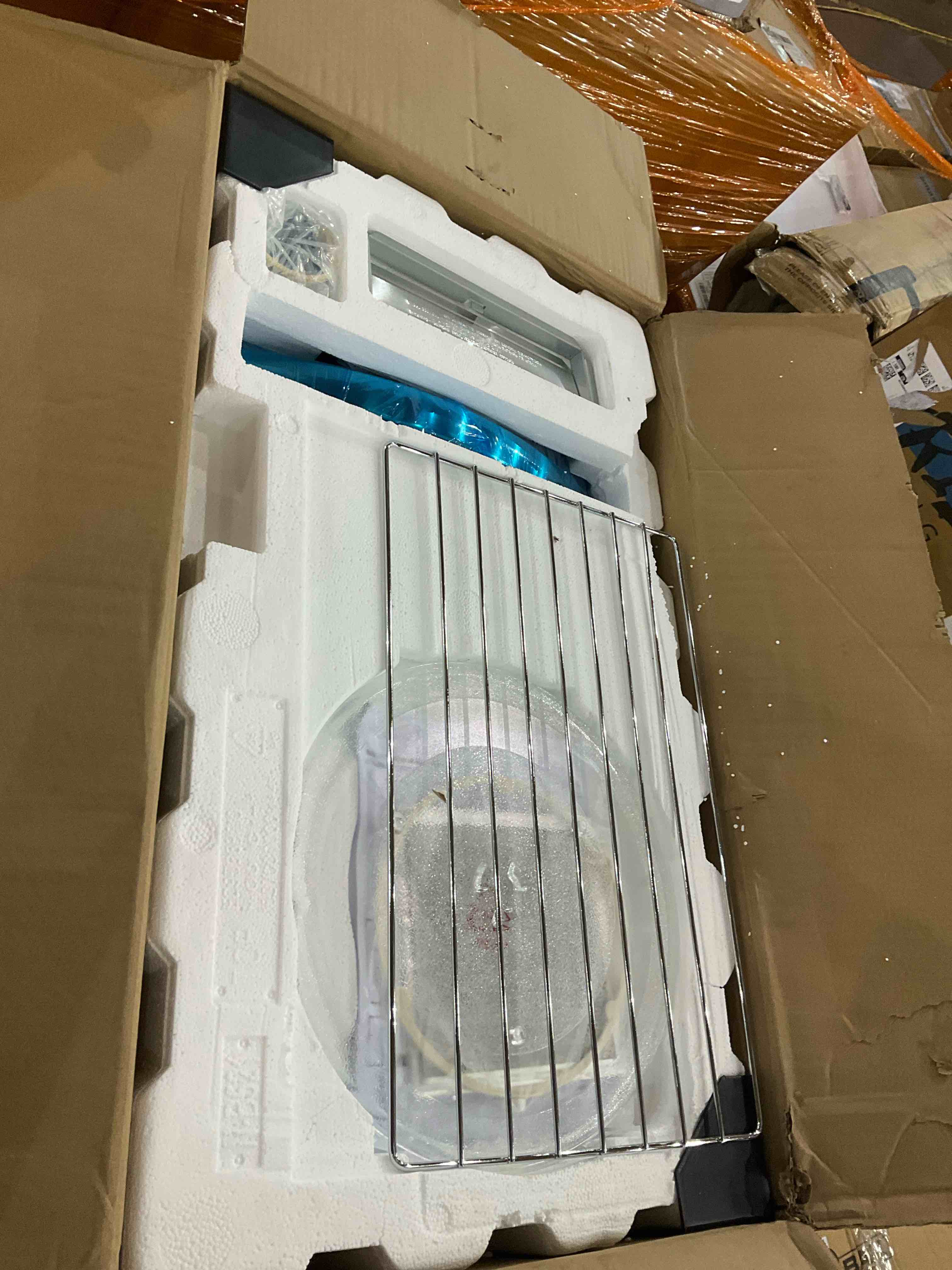 https://s3.amazonaws.com/lotting-images-prod/bidfta/TEA0279151_1729513421476.jpeg