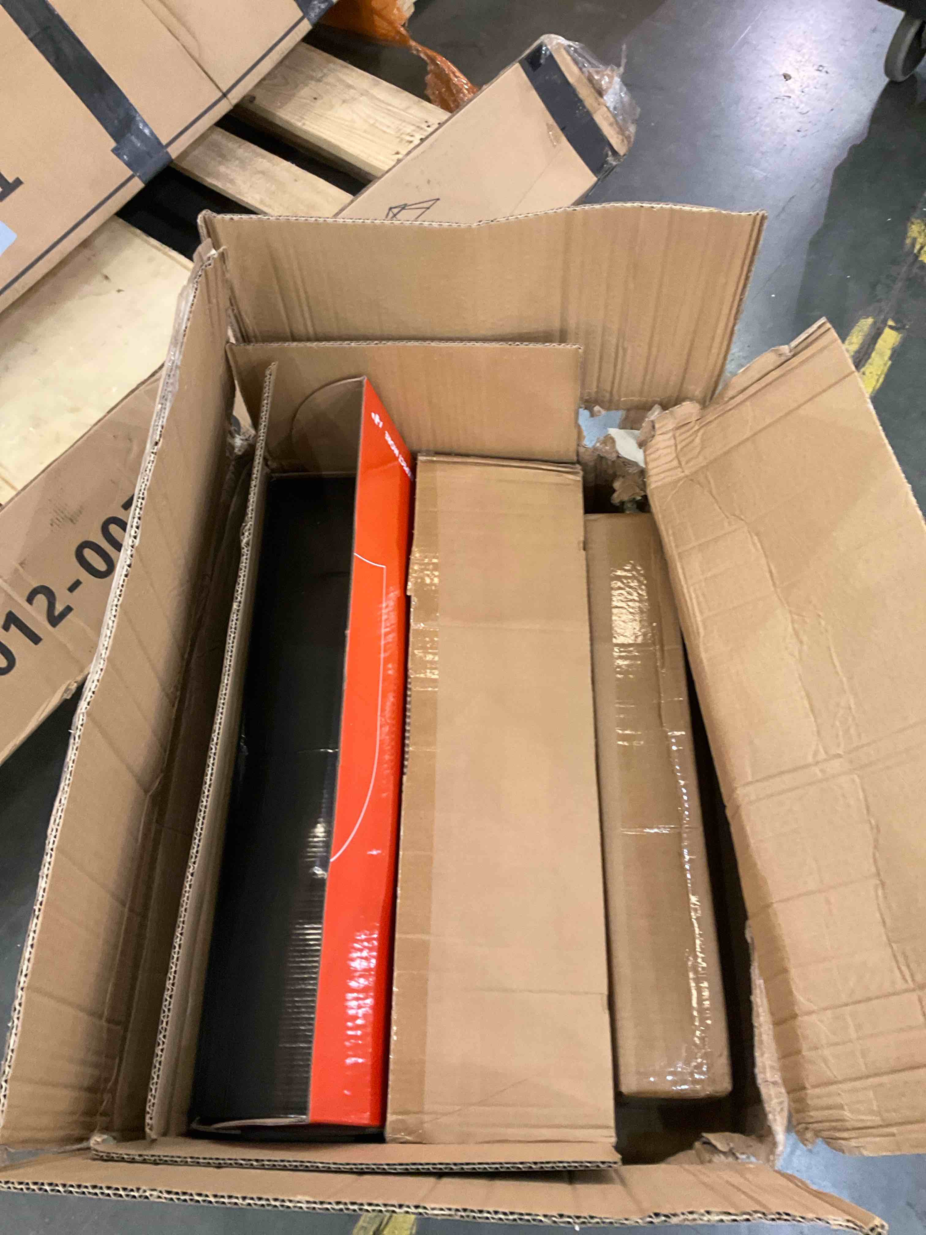 https://s3.amazonaws.com/lotting-images-prod/bidfta/TEA0279490_1729013403282.jpeg