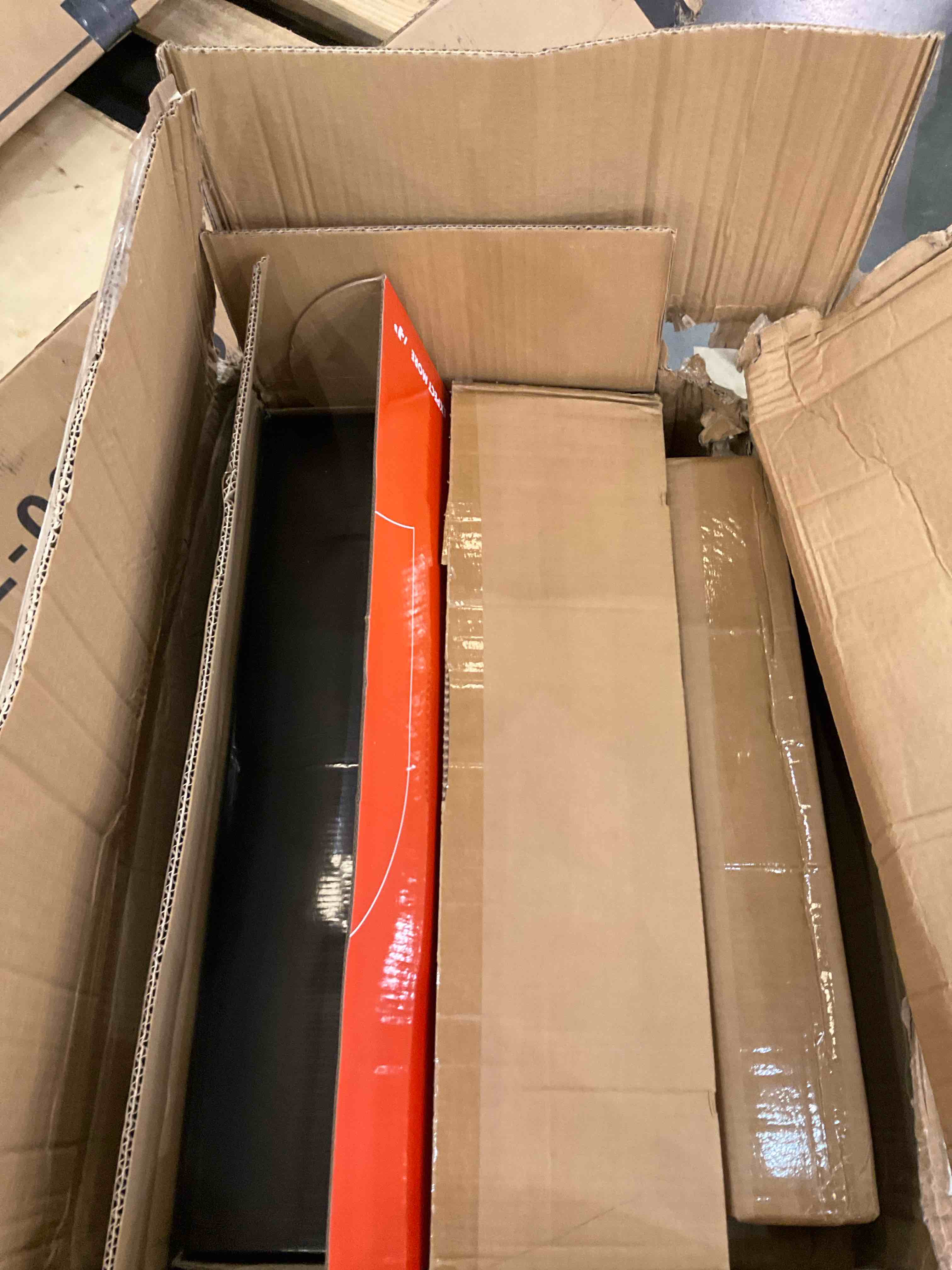 https://s3.amazonaws.com/lotting-images-prod/bidfta/TEA0279490_1729013405138.jpeg