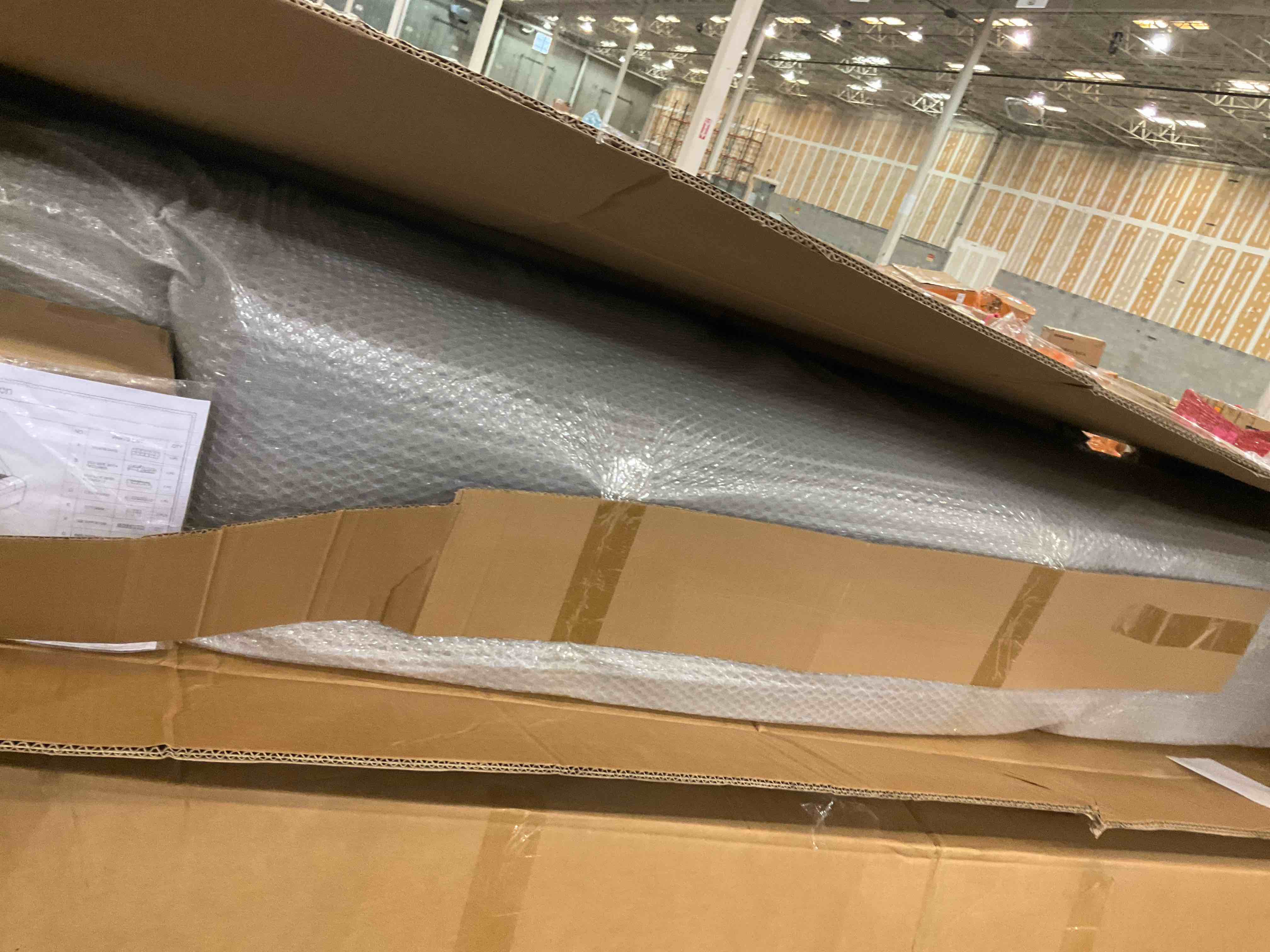 https://s3.amazonaws.com/lotting-images-prod/bidfta/TEA0279820_1728495253762.jpeg