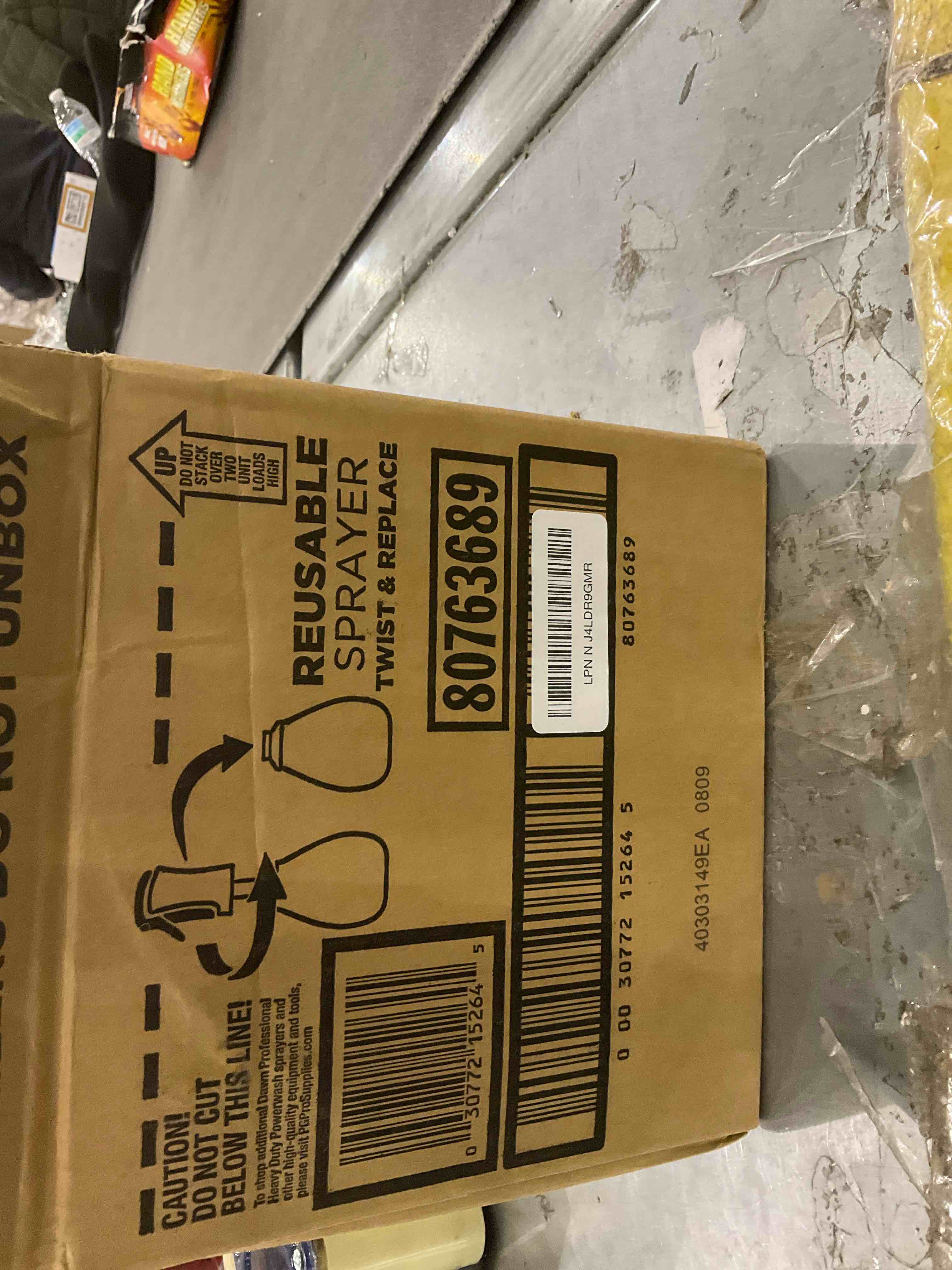 https://s3.amazonaws.com/lotting-images-prod/bidfta/TEA0280326_1737038833427.jpeg