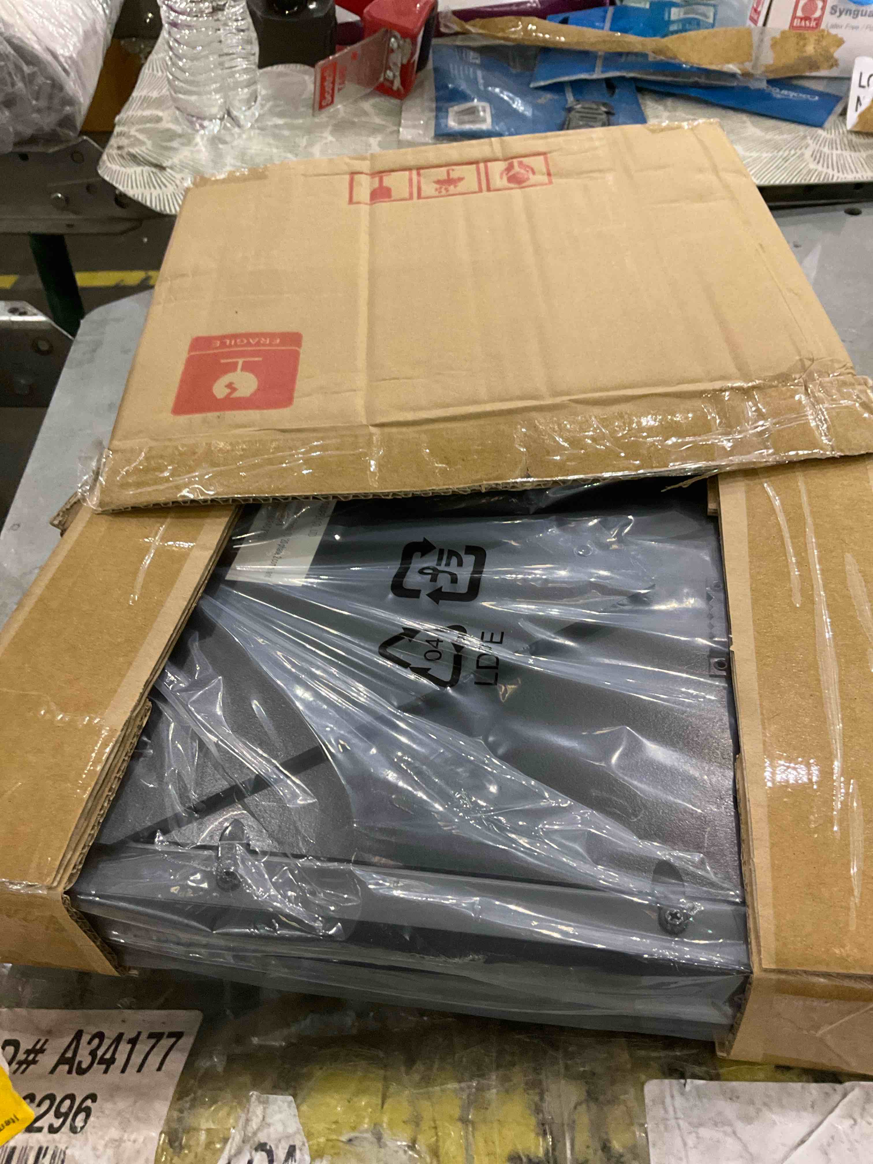 https://s3.amazonaws.com/lotting-images-prod/bidfta/TEA0280328_1737038696450.jpeg