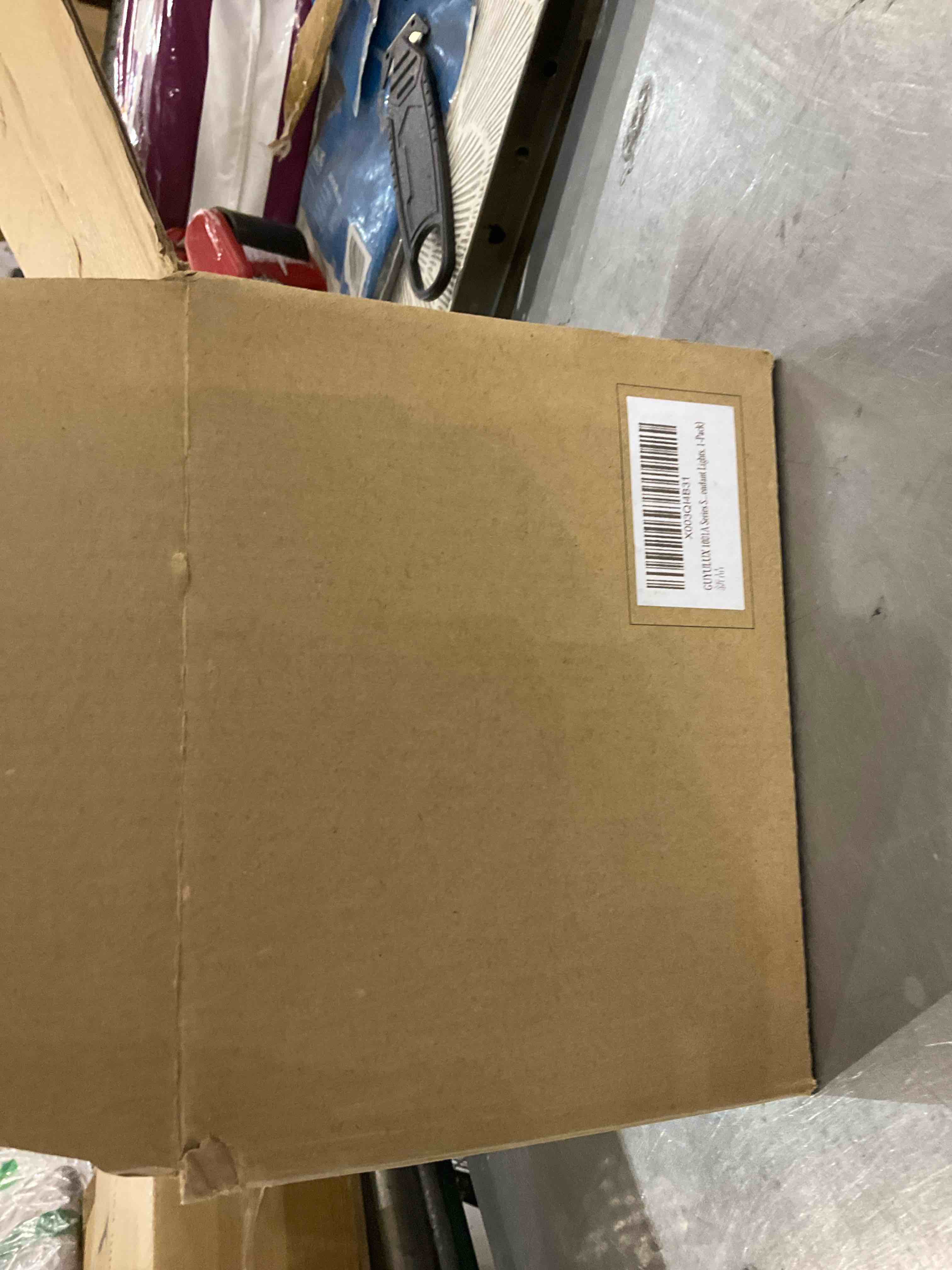 https://s3.amazonaws.com/lotting-images-prod/bidfta/TEA0280335_1737038135841.jpeg