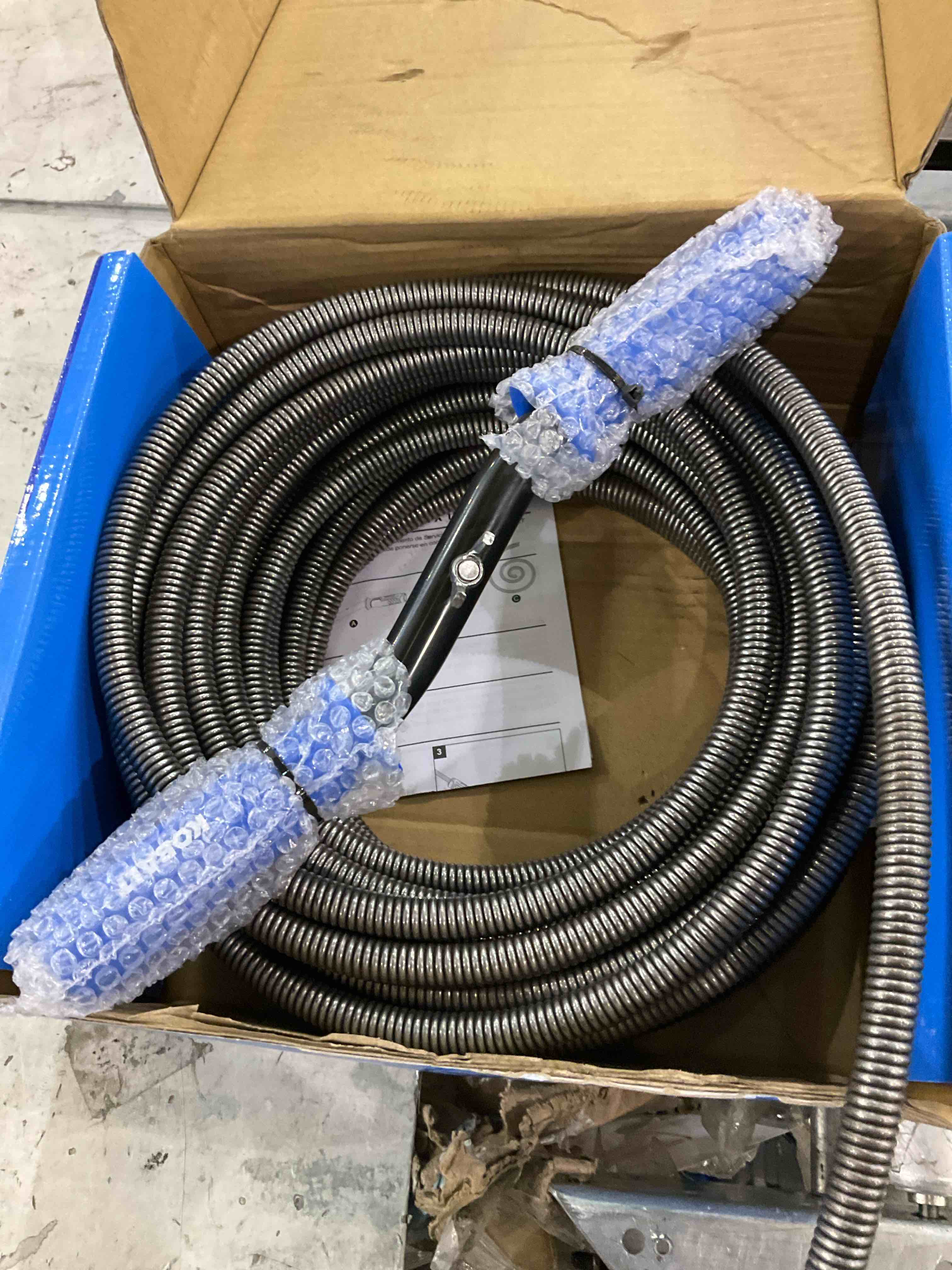 https://s3.amazonaws.com/lotting-images-prod/bidfta/TEA0281082_1736277720286.jpeg