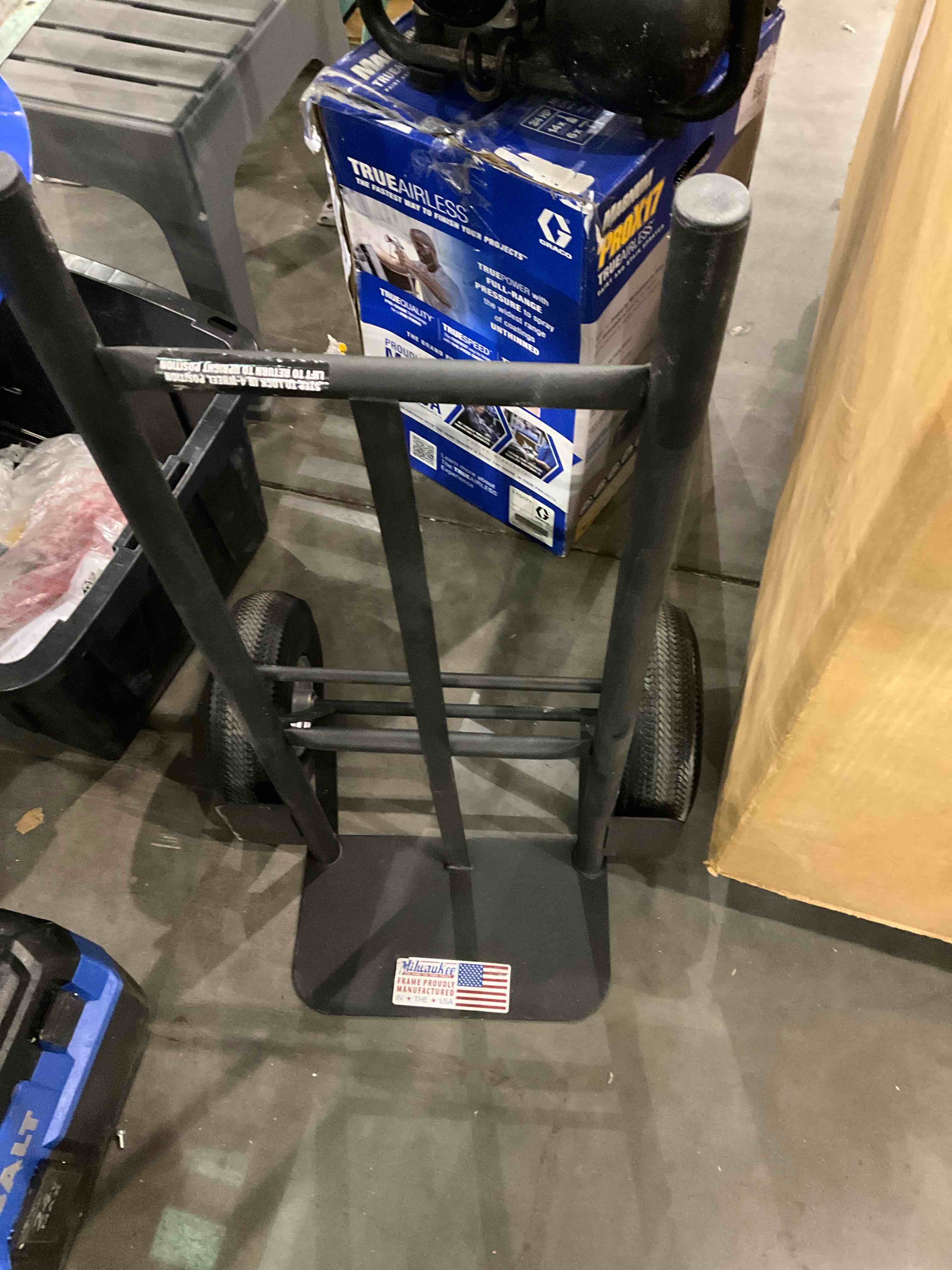 https://s3.amazonaws.com/lotting-images-prod/bidfta/TEA0281252_1736253400236.jpeg