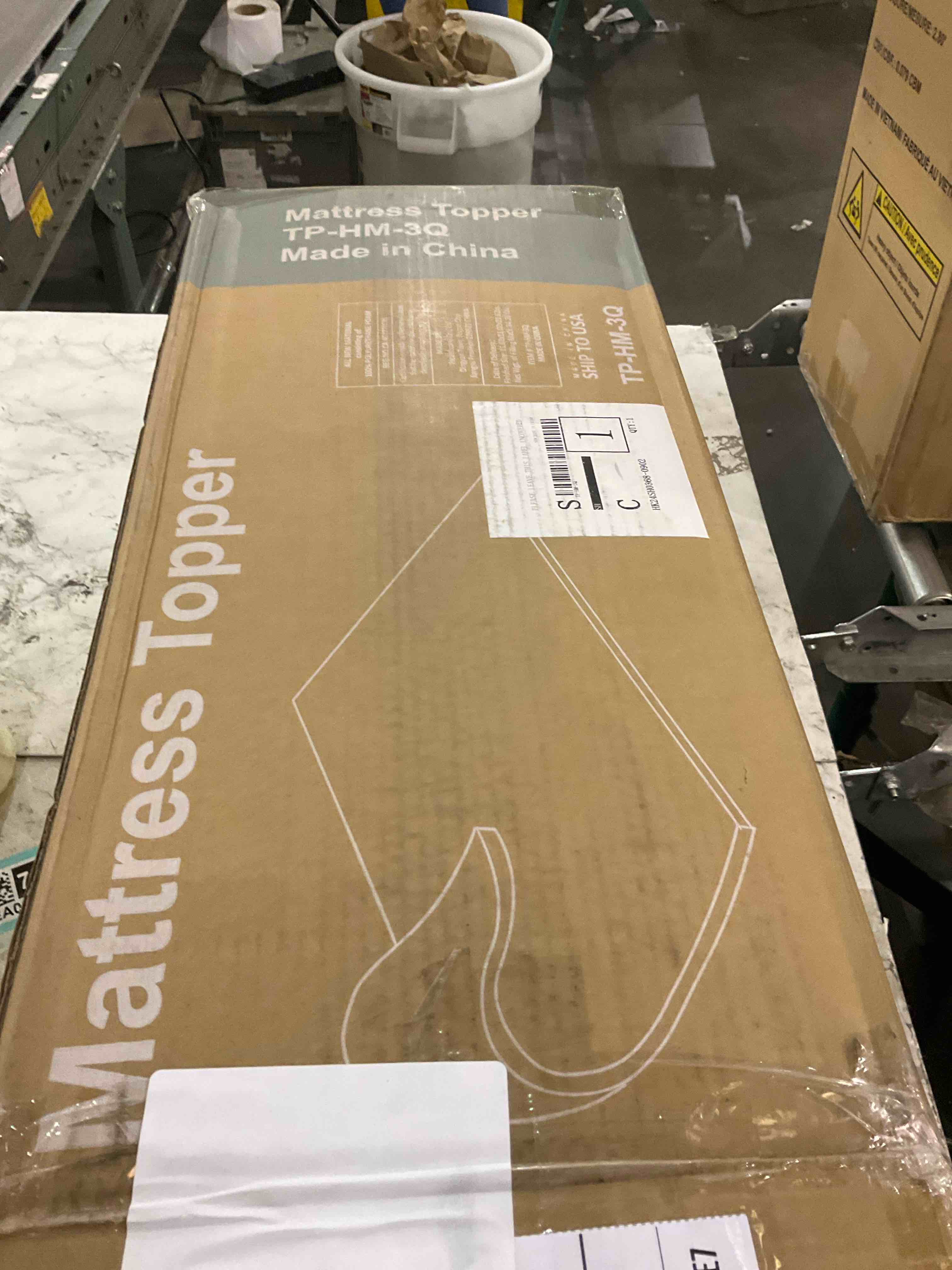 https://s3.amazonaws.com/lotting-images-prod/bidfta/TEA0281935_1733495401594.jpeg