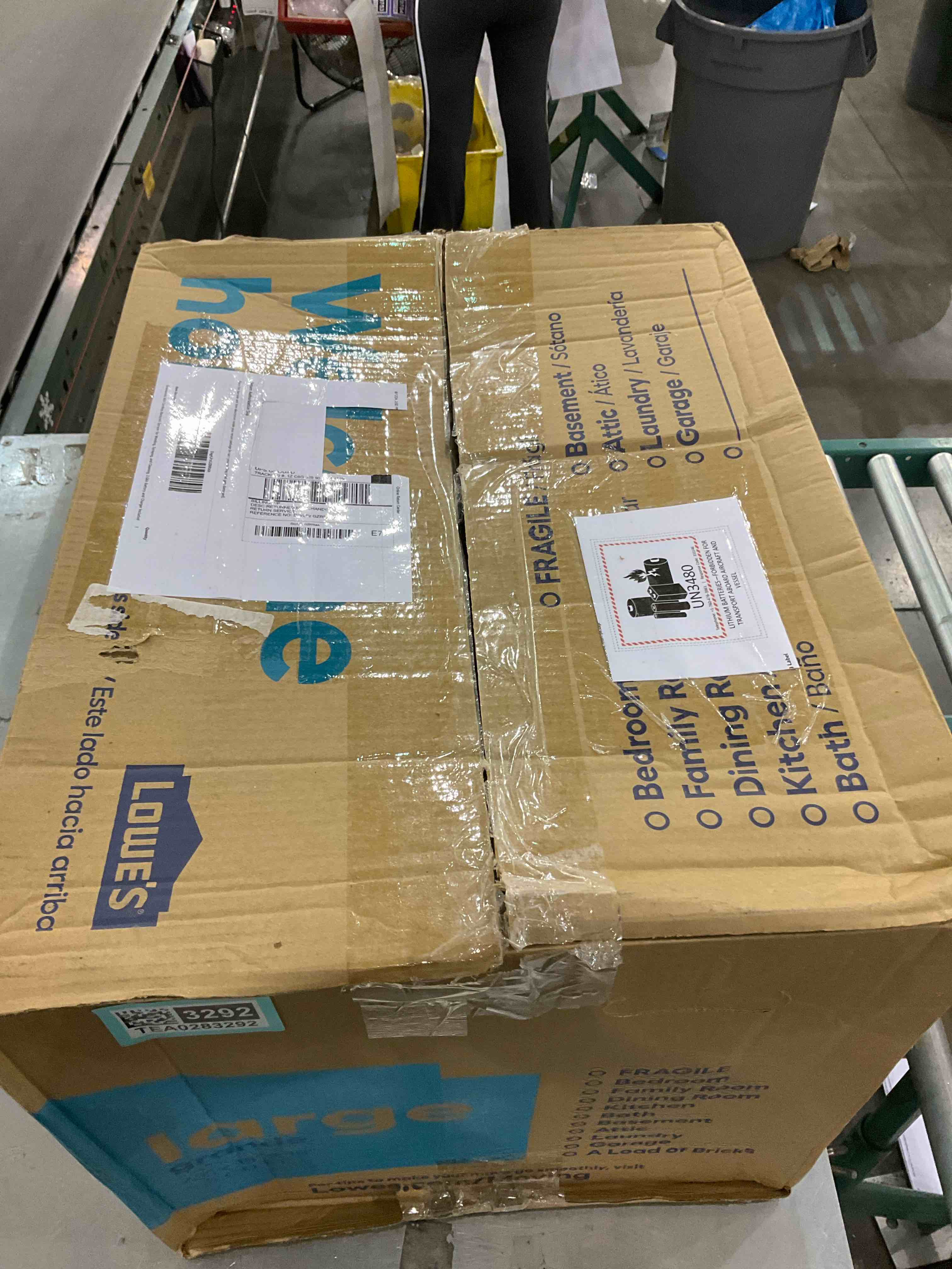 https://s3.amazonaws.com/lotting-images-prod/bidfta/TEA0283292_1729168330925.jpeg