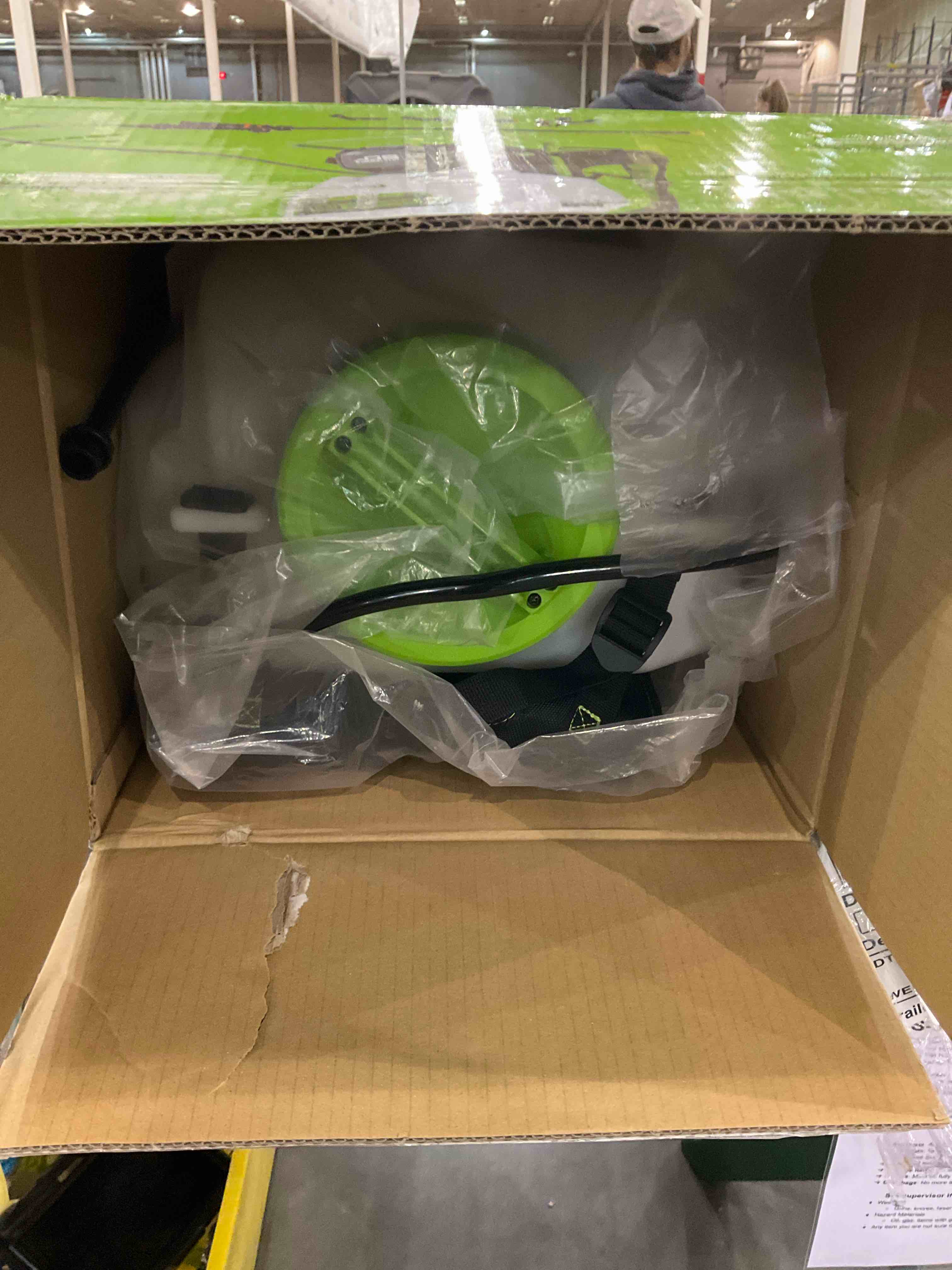 https://s3.amazonaws.com/lotting-images-prod/bidfta/TEA0283292_1729168407826.jpeg