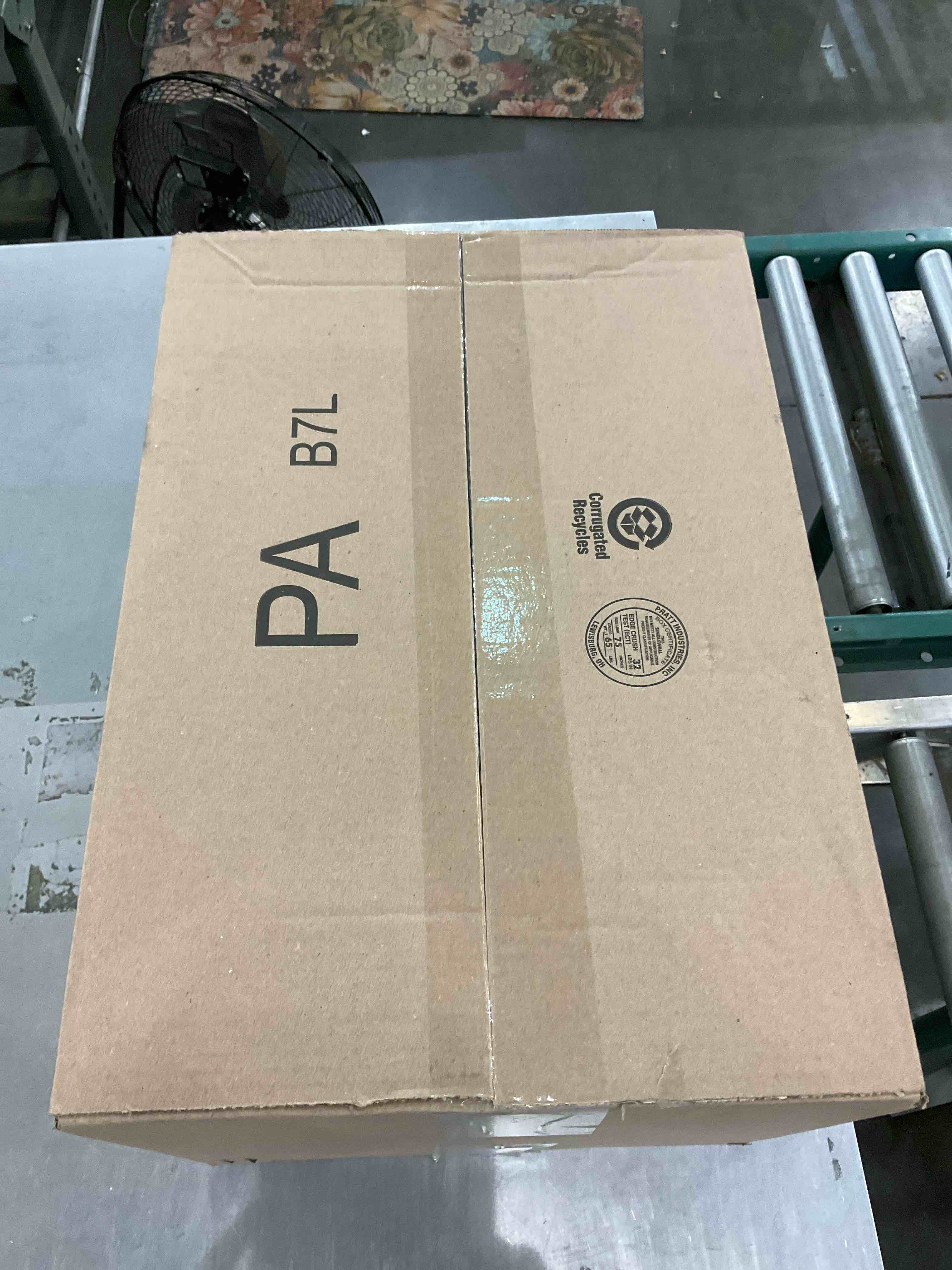 https://s3.amazonaws.com/lotting-images-prod/bidfta/TEA0283361_1729091671388.jpeg