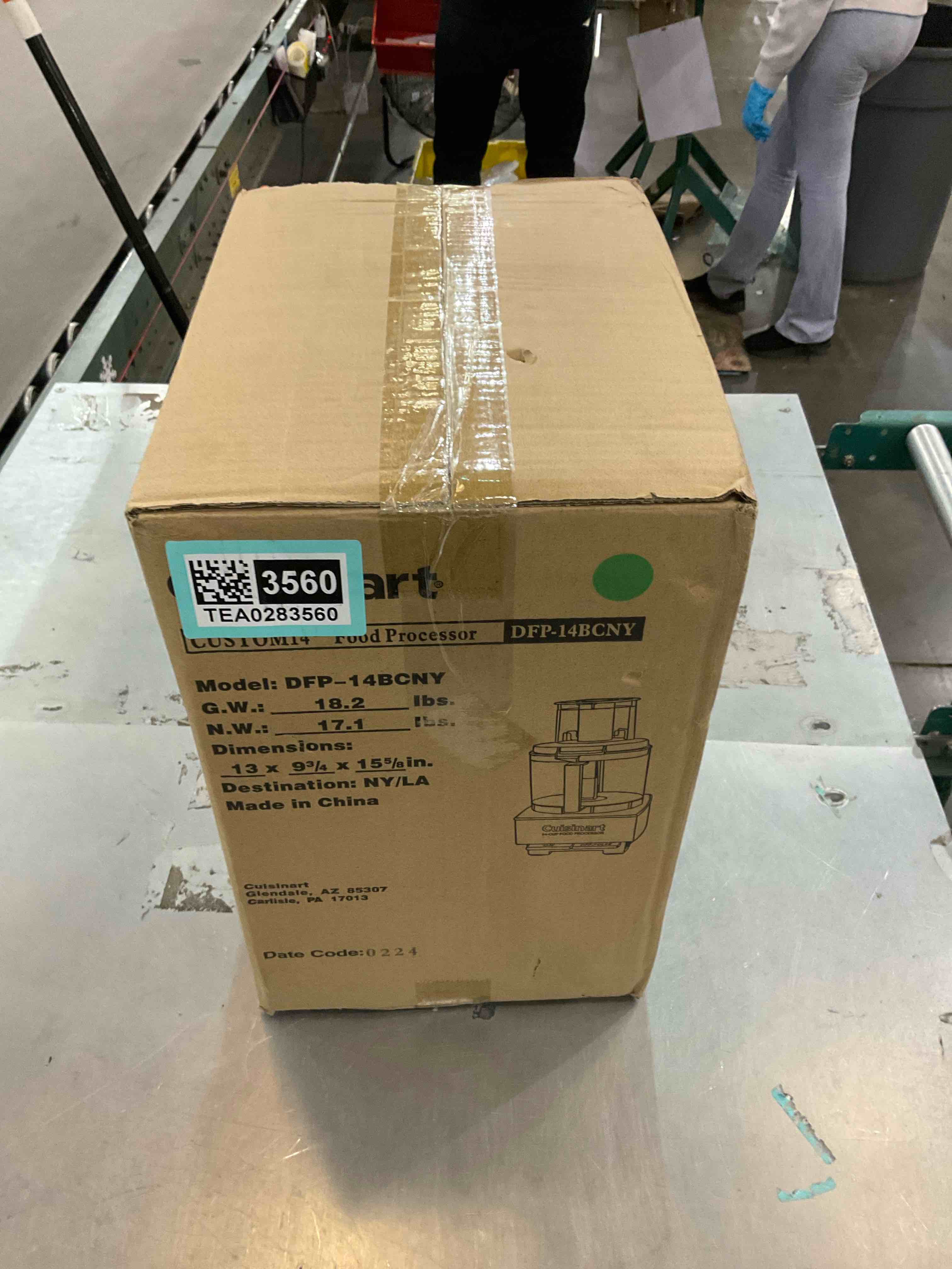 https://s3.amazonaws.com/lotting-images-prod/bidfta/TEA0283560_1728930940198.jpeg