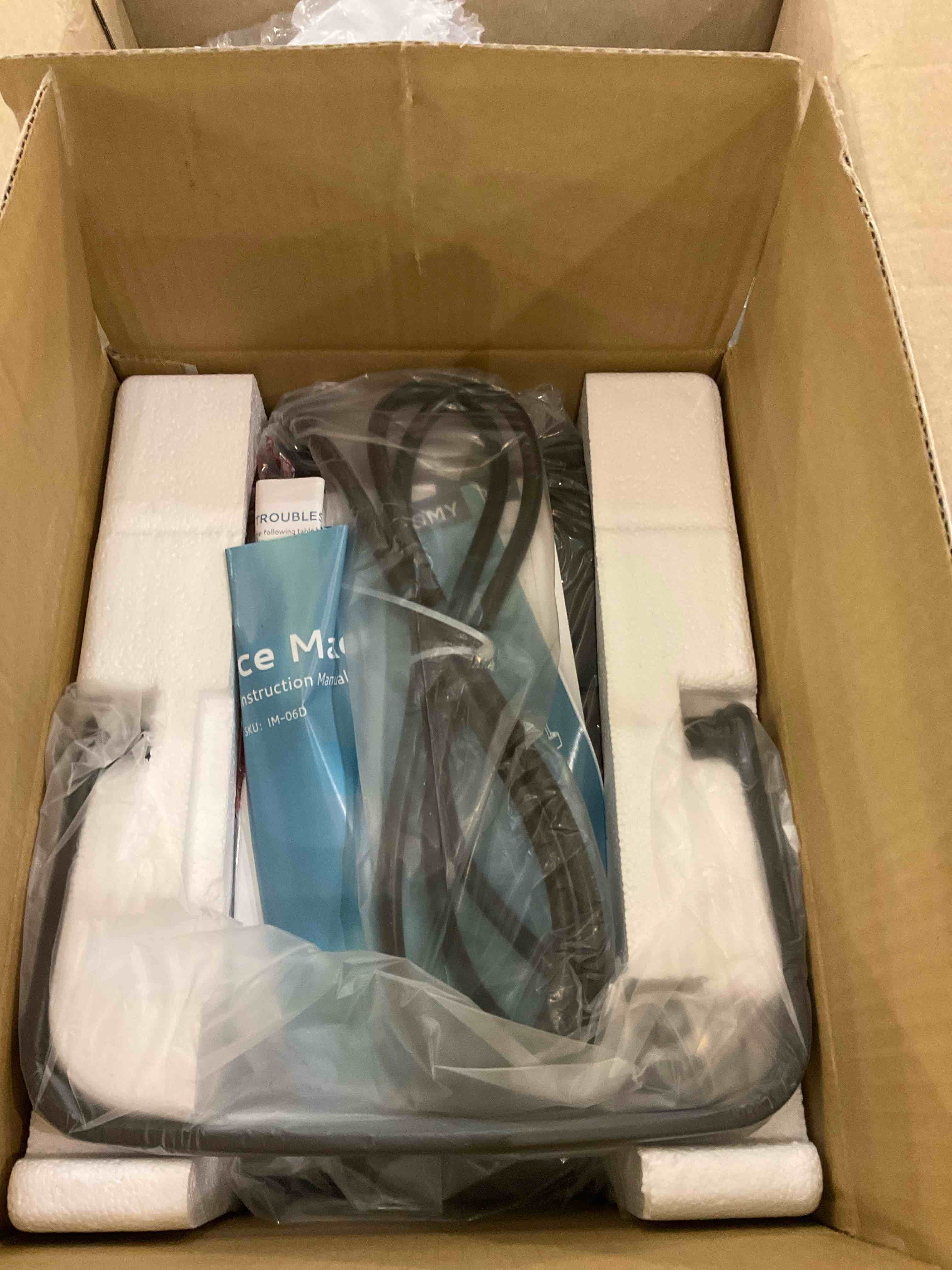 EUHOMY Countertop Ice Maker Machine with Handle, 26lbs in 24Hrs, 9 Ice