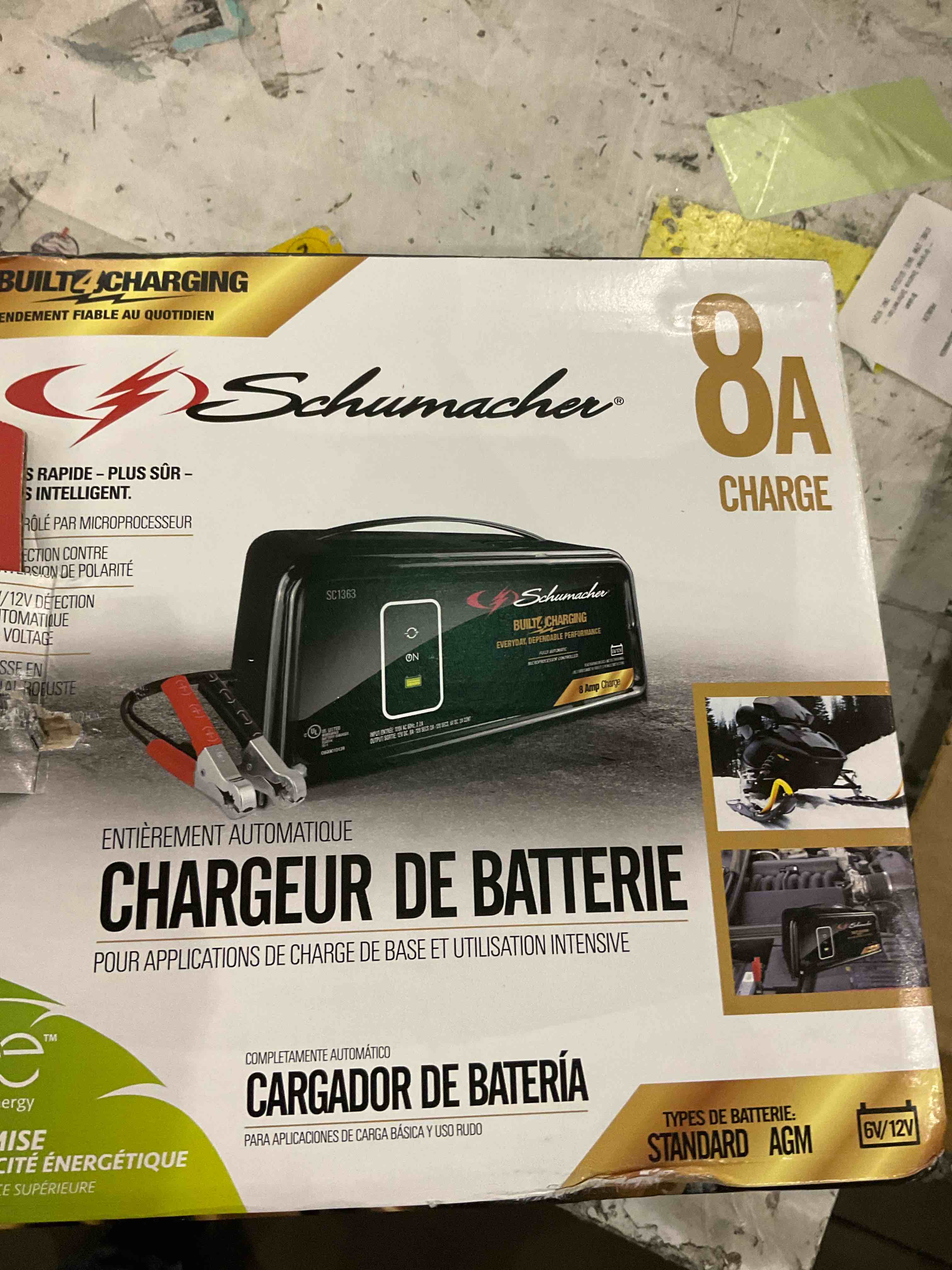 Schumacher SC1363 Fully Automatic Battery Charger, Maintainer, and Auto Desulfator - 8 Amp/2 Amp, 6V/12V - For Cars, Trucks, SUVs, RV Batteries