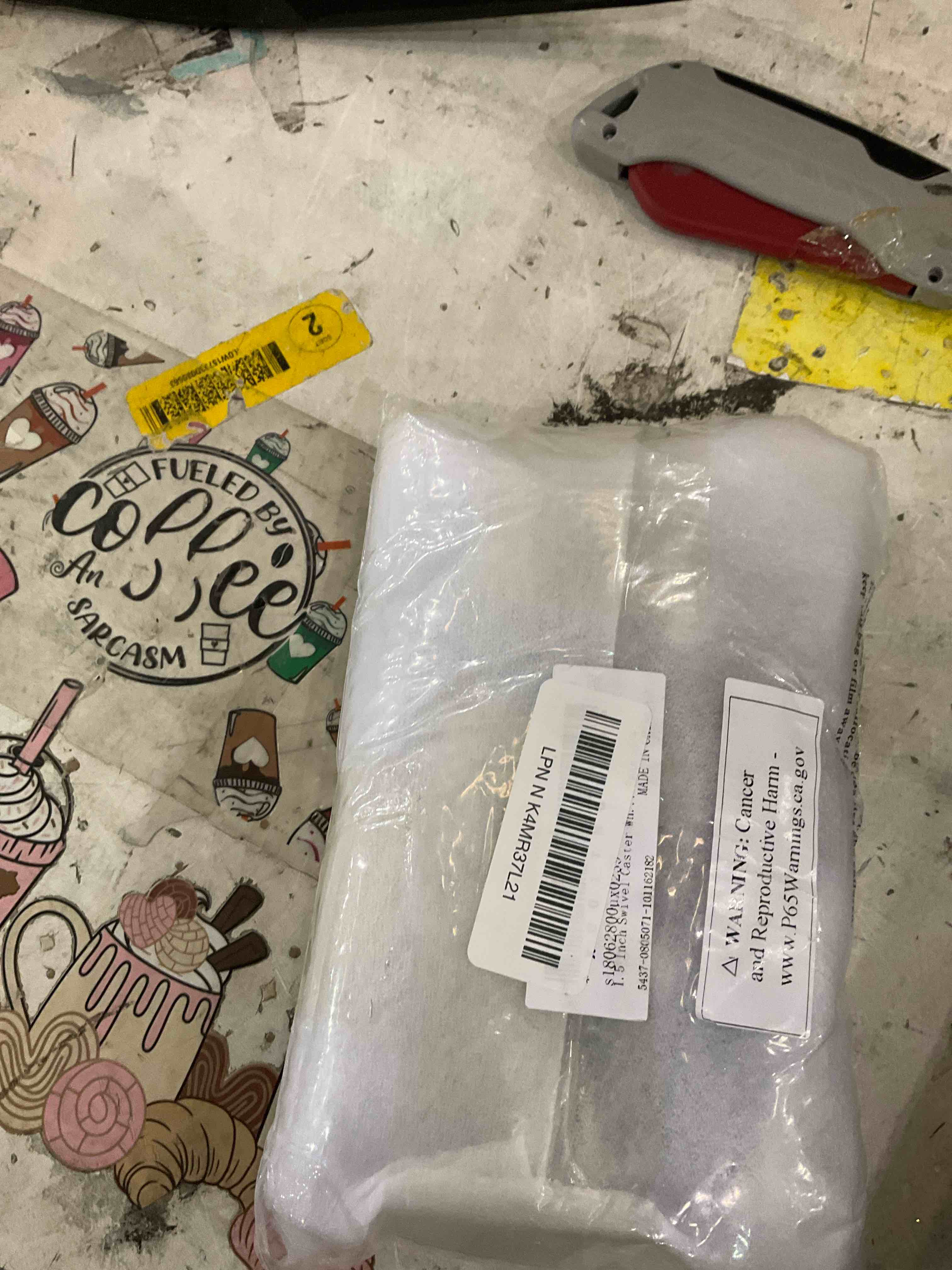 https://s3.amazonaws.com/lotting-images-prod/bidfta/TEA0285109_1737394921506.jpeg