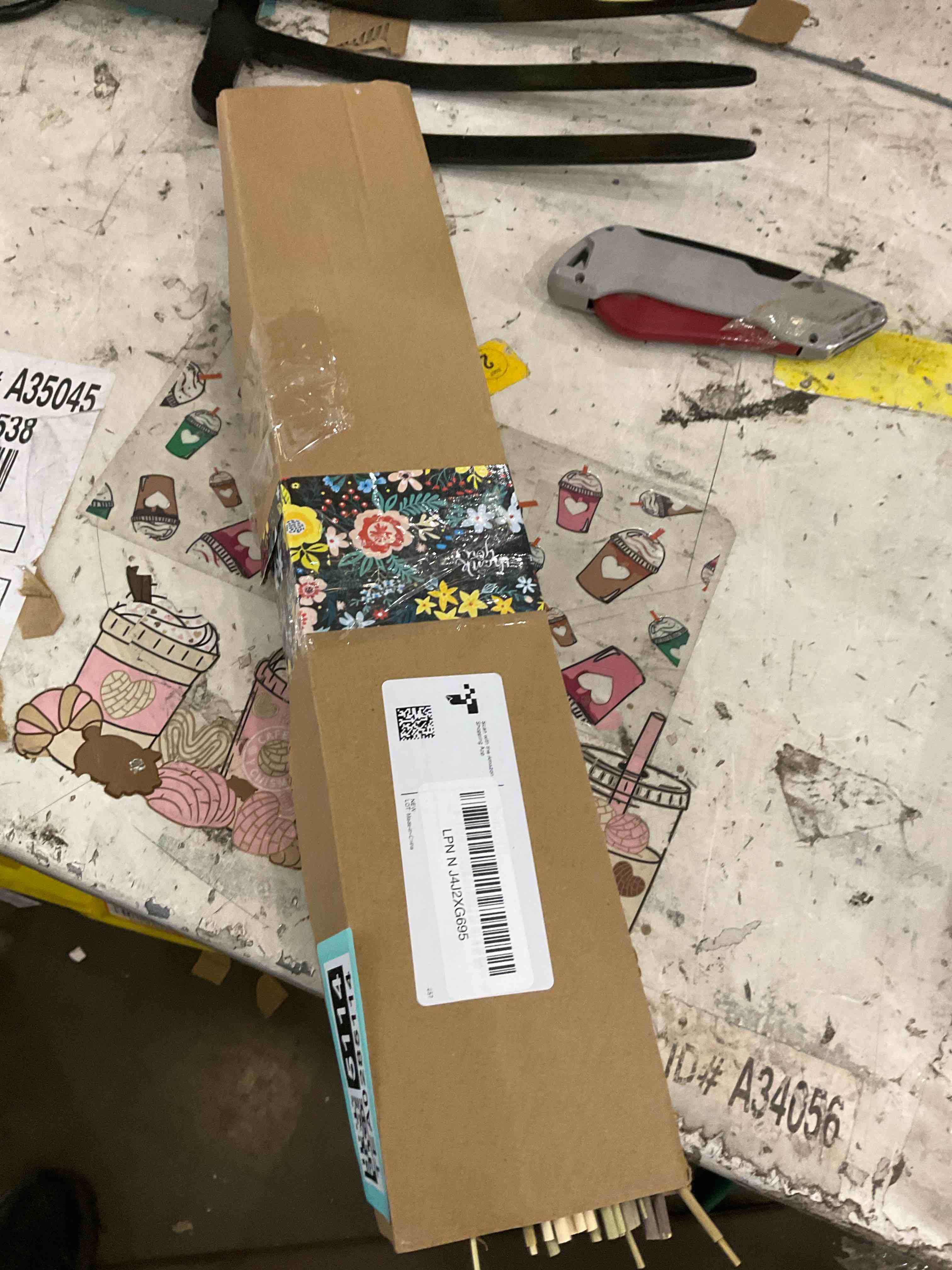 https://s3.amazonaws.com/lotting-images-prod/bidfta/TEA0285114_1737394598181.jpeg