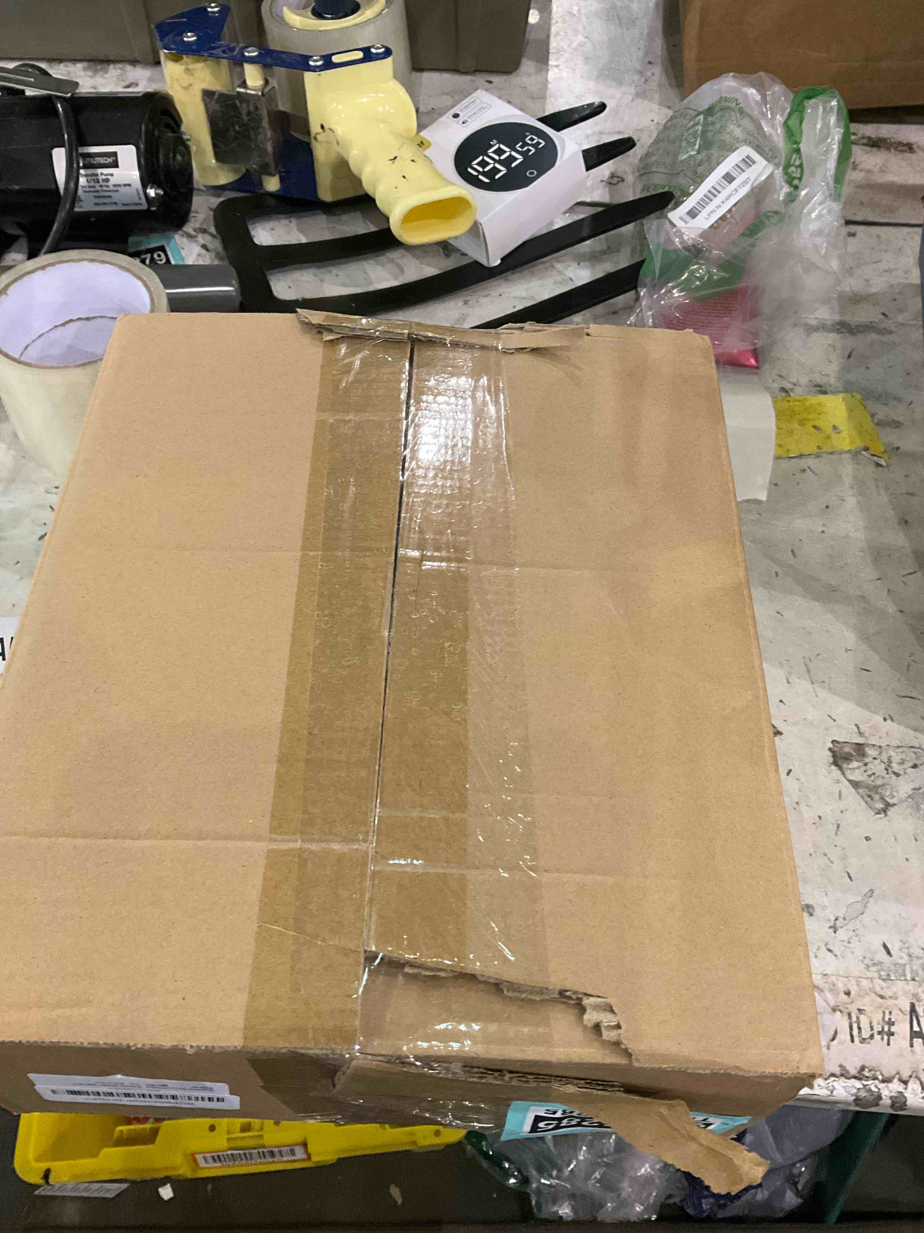 https://s3.amazonaws.com/lotting-images-prod/bidfta/TEA0285285_1737375511466.jpeg