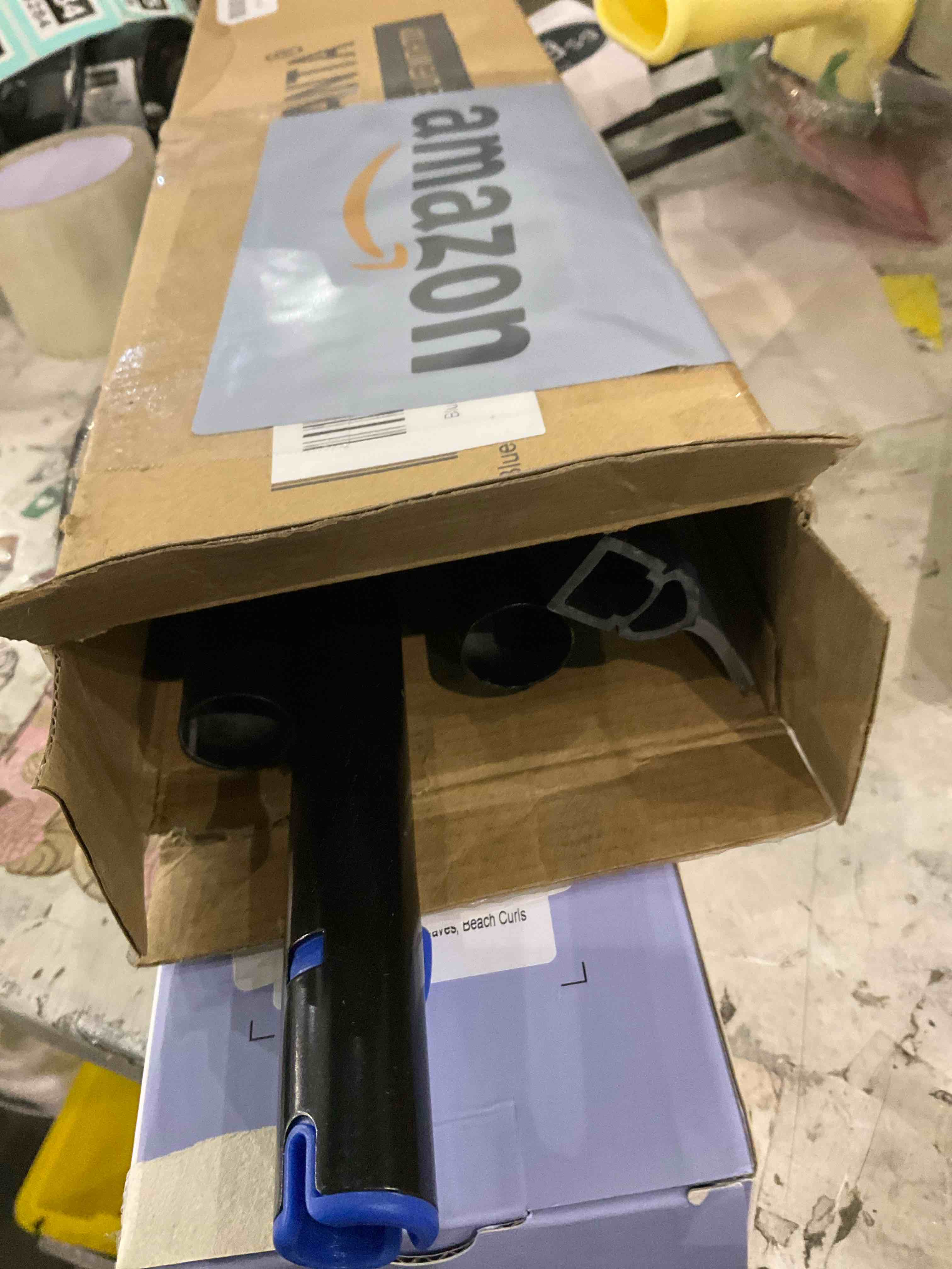https://s3.amazonaws.com/lotting-images-prod/bidfta/TEA0285290_1737375055298.jpeg