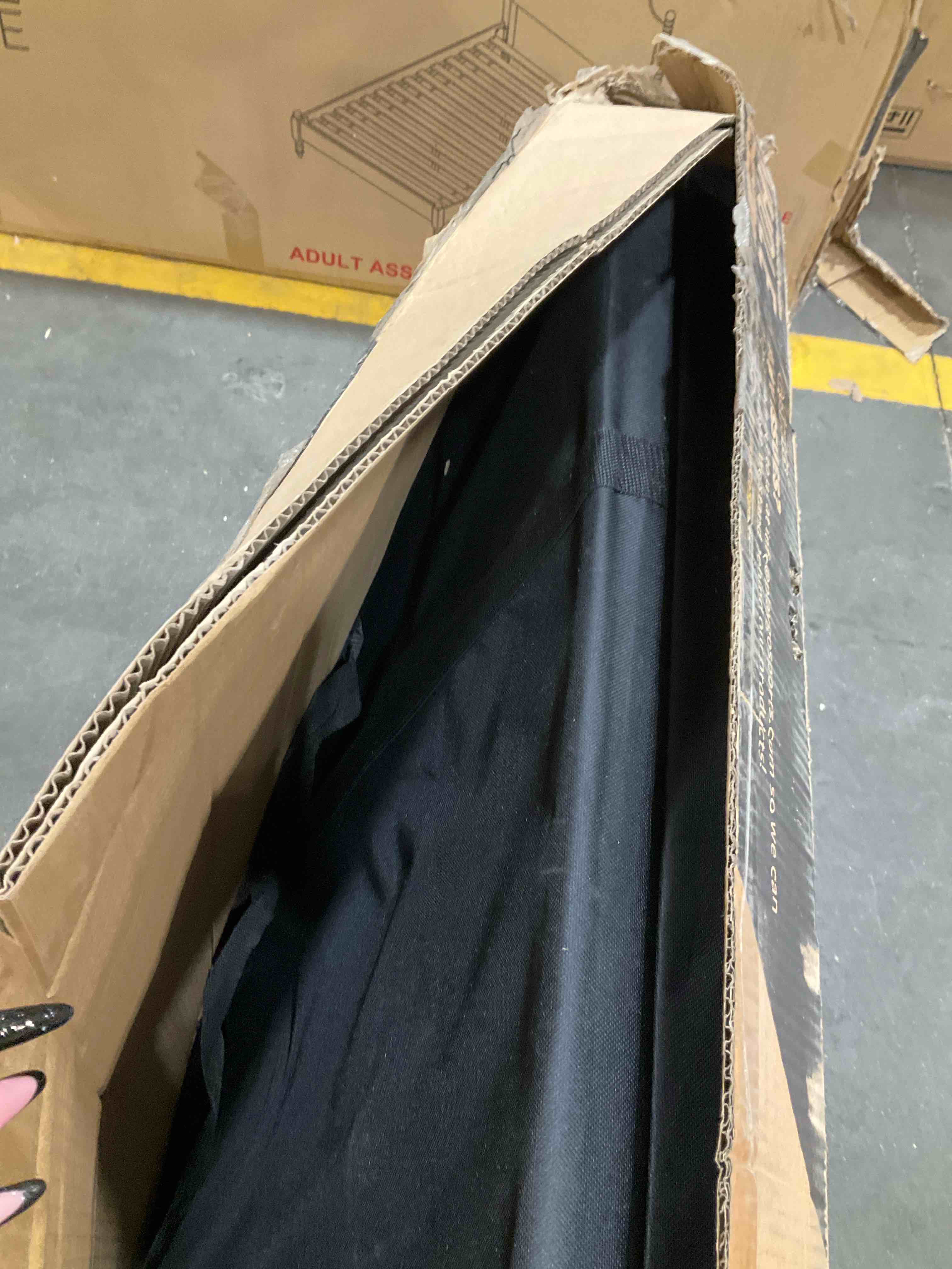 https://s3.amazonaws.com/lotting-images-prod/bidfta/TEA0285623_1734724716975.jpeg