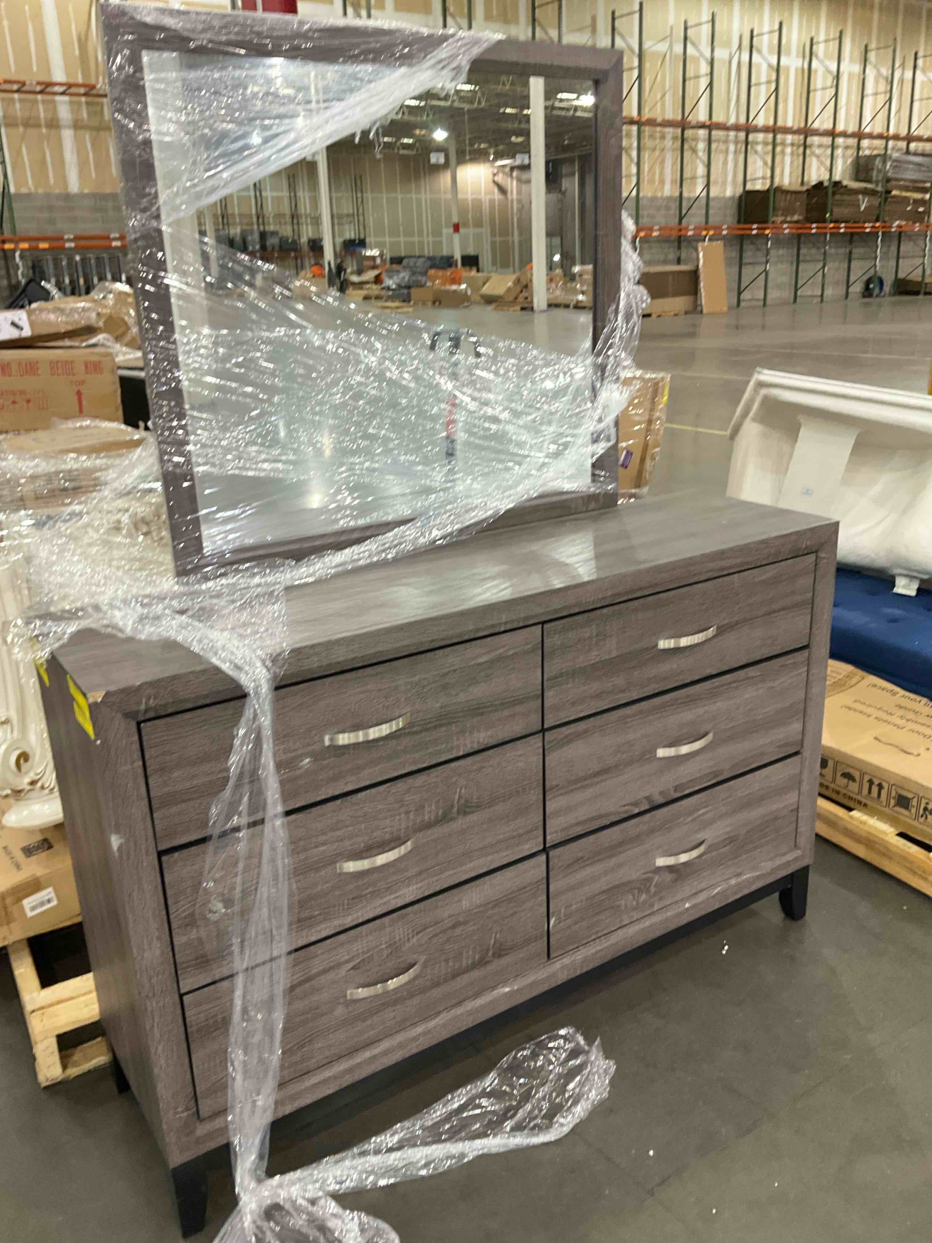 6 Drawer Double Dresser with the mirror 