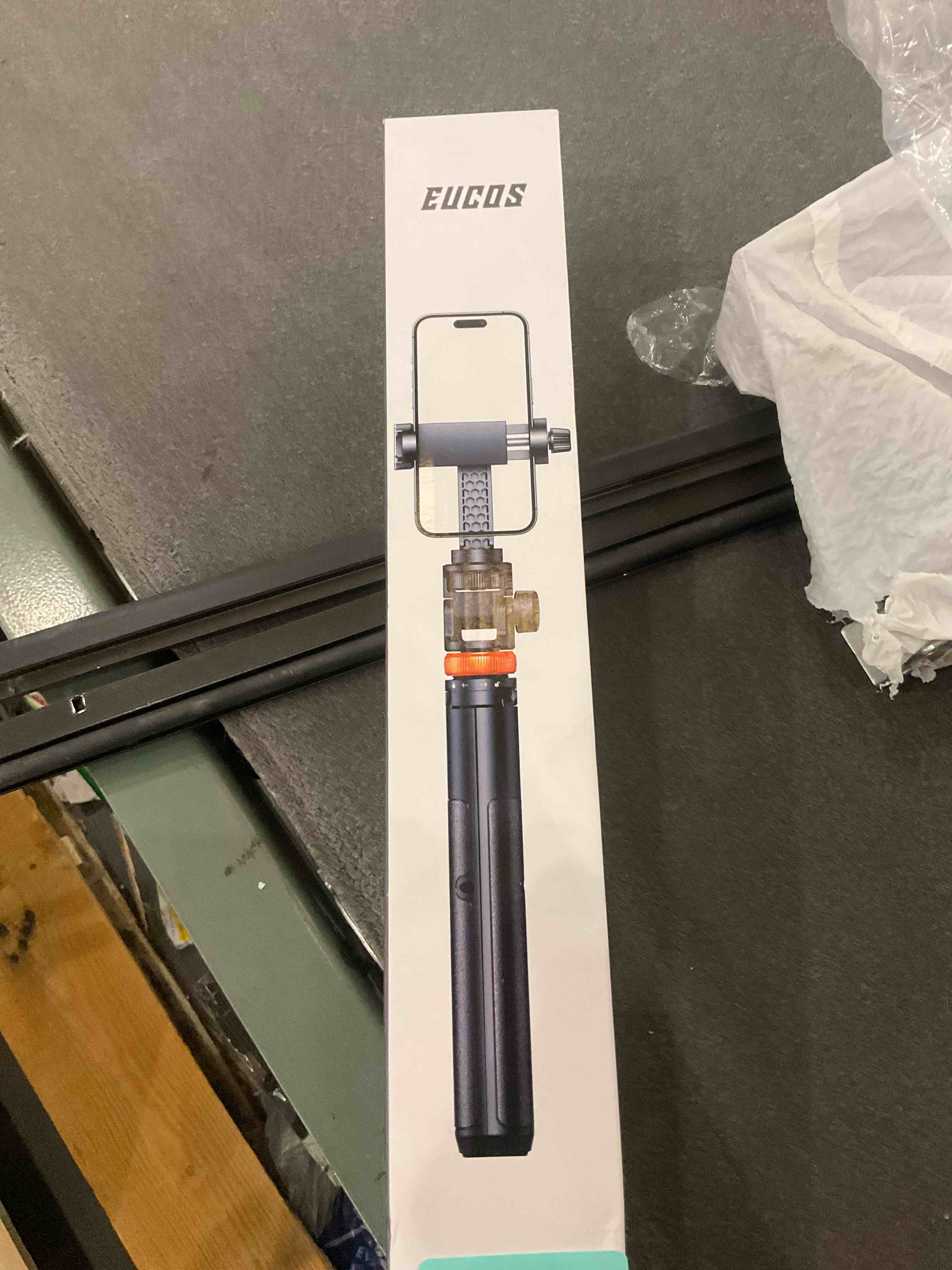 tripod stand