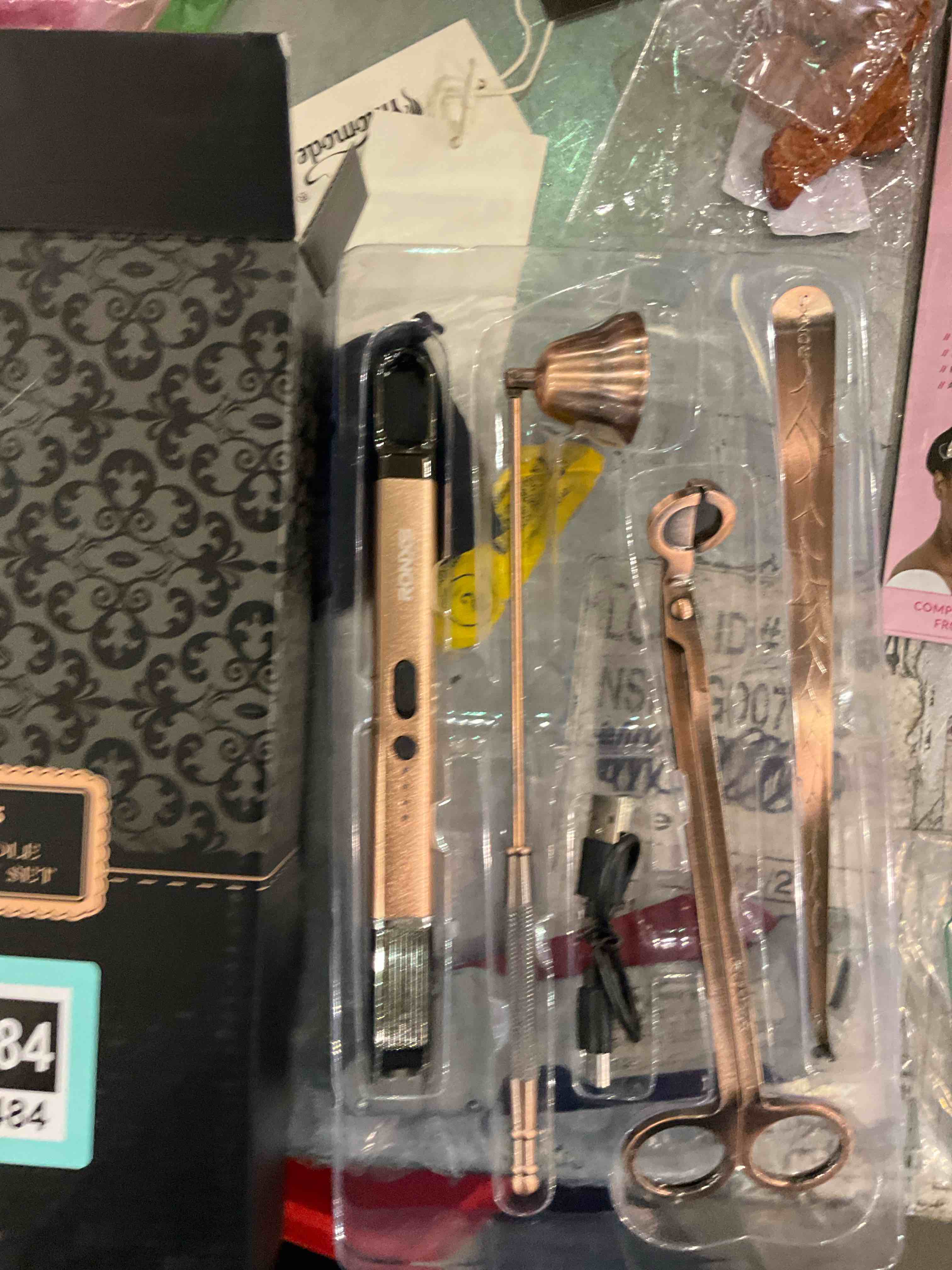 4 in 1 candle accessory set