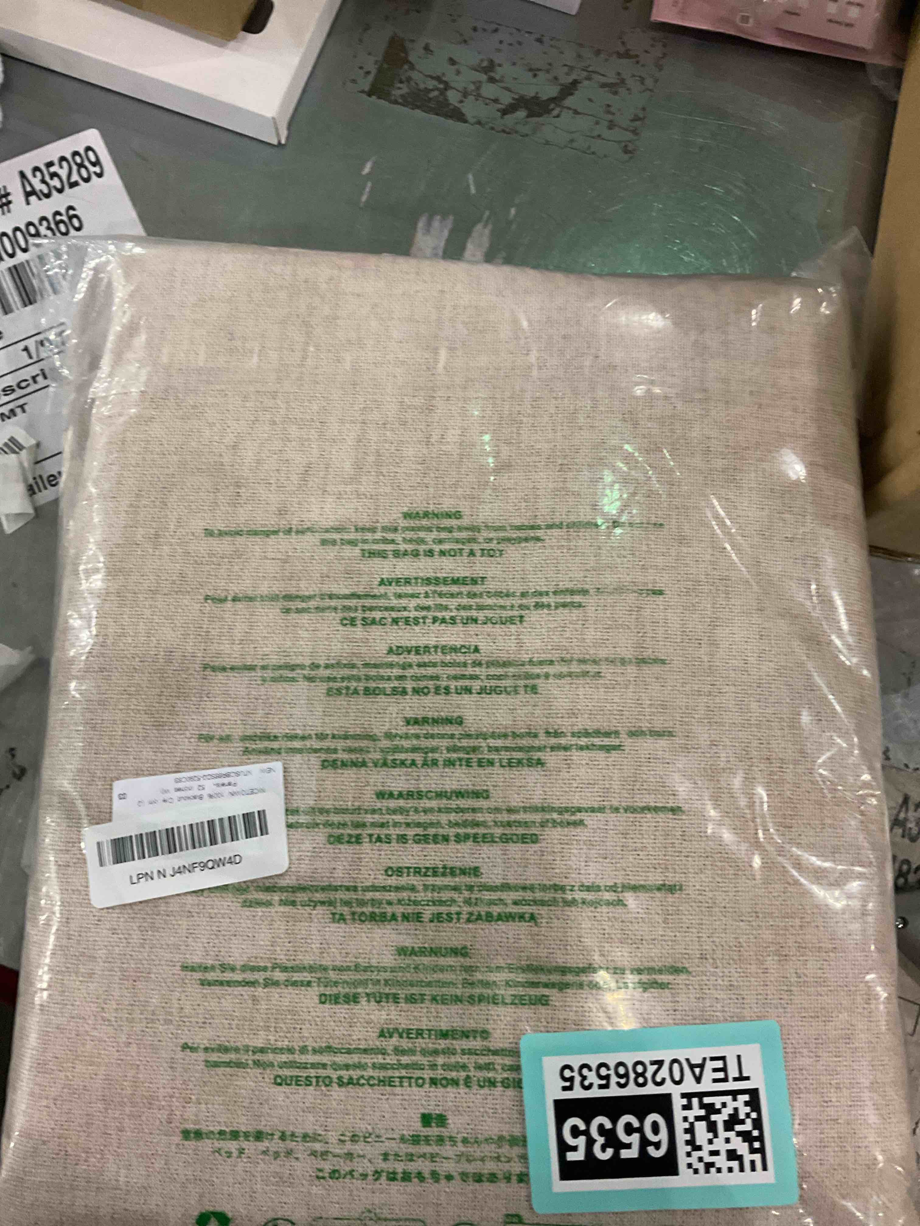 https://s3.amazonaws.com/lotting-images-prod/bidfta/TEA0286535_1737030158307.jpeg
