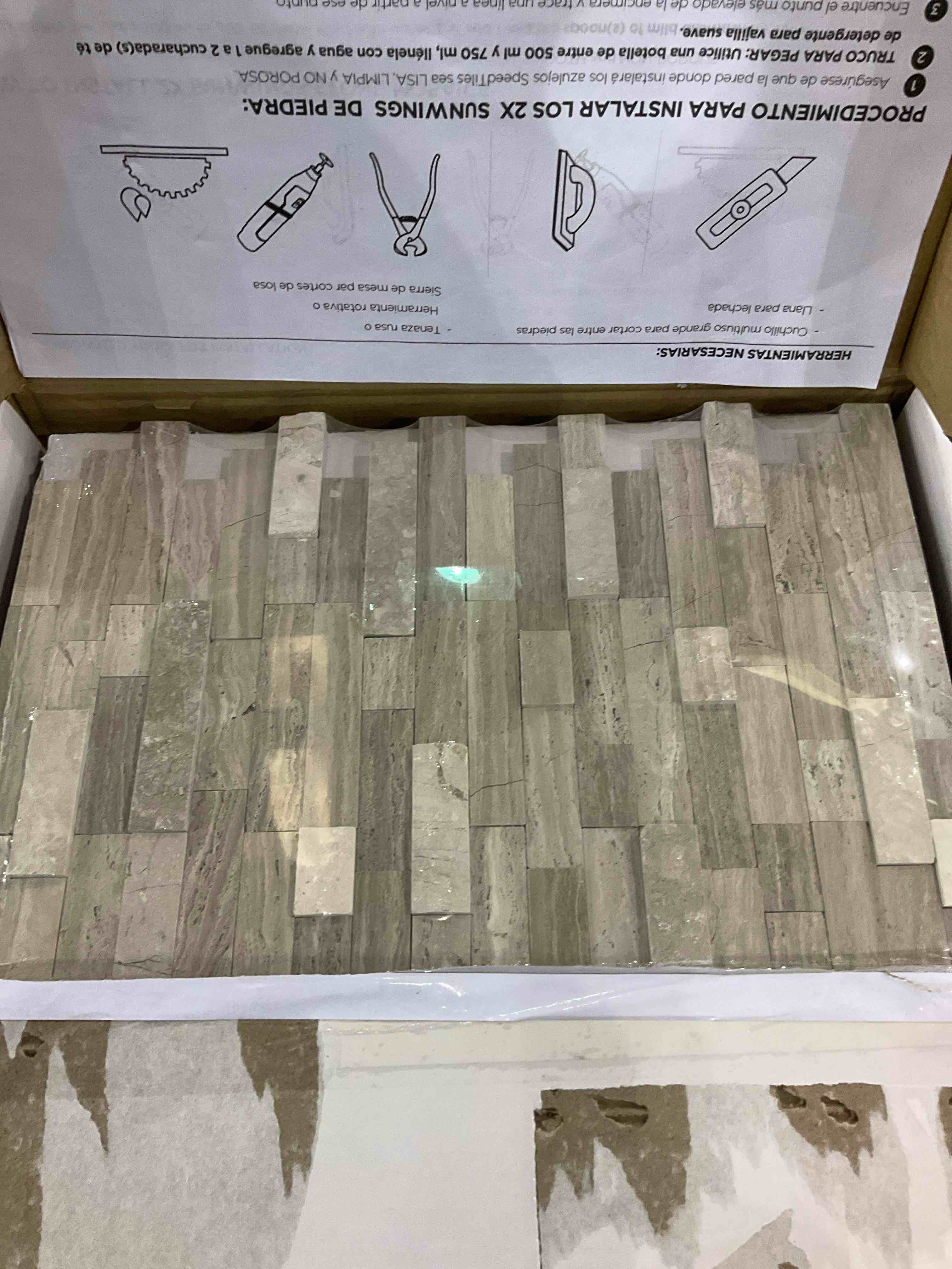https://s3.amazonaws.com/lotting-images-prod/bidfta/TEA0287149_1736263751348.jpeg