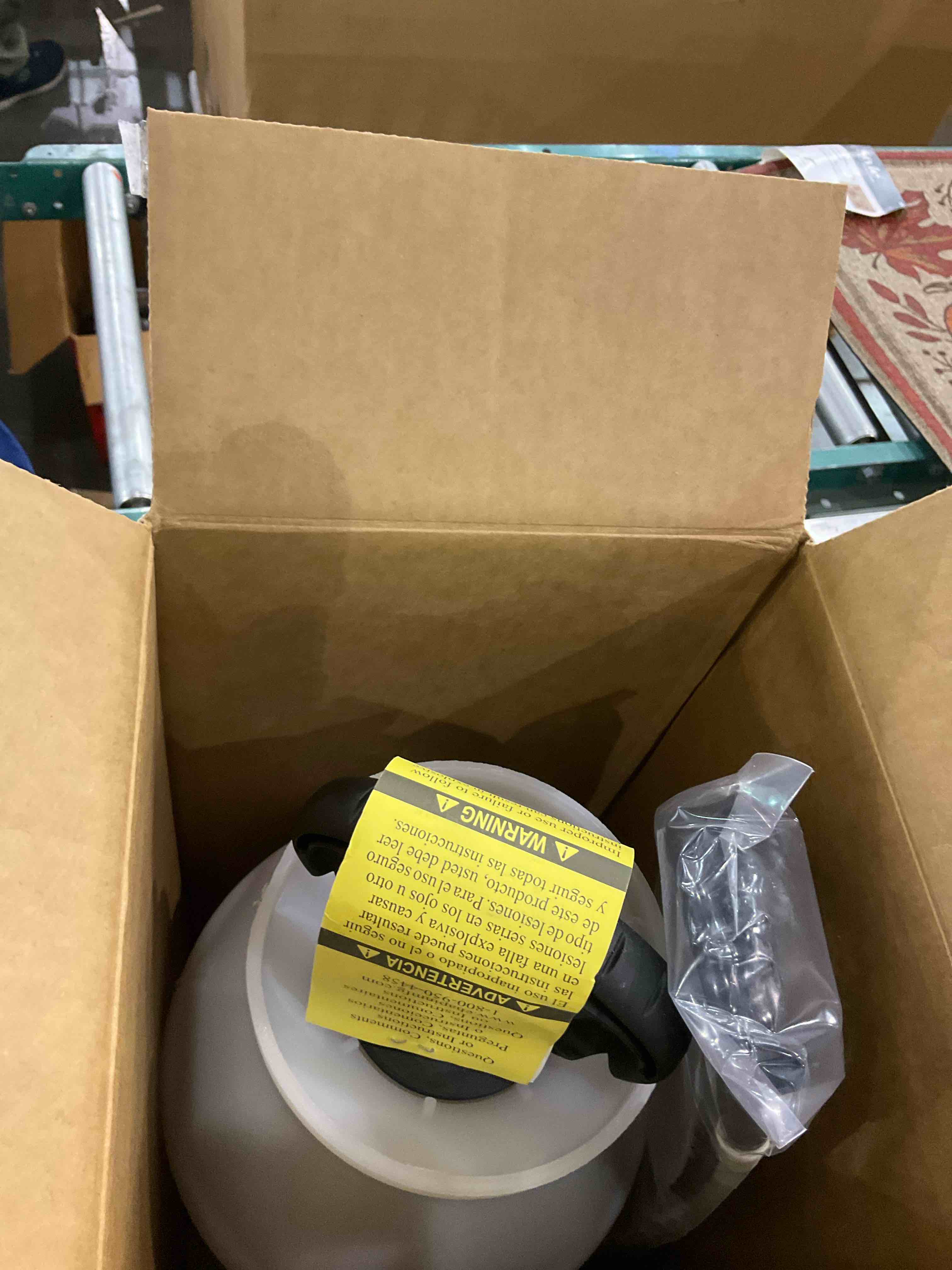 https://s3.amazonaws.com/lotting-images-prod/bidfta/TEA0287180_1736260601904.jpeg