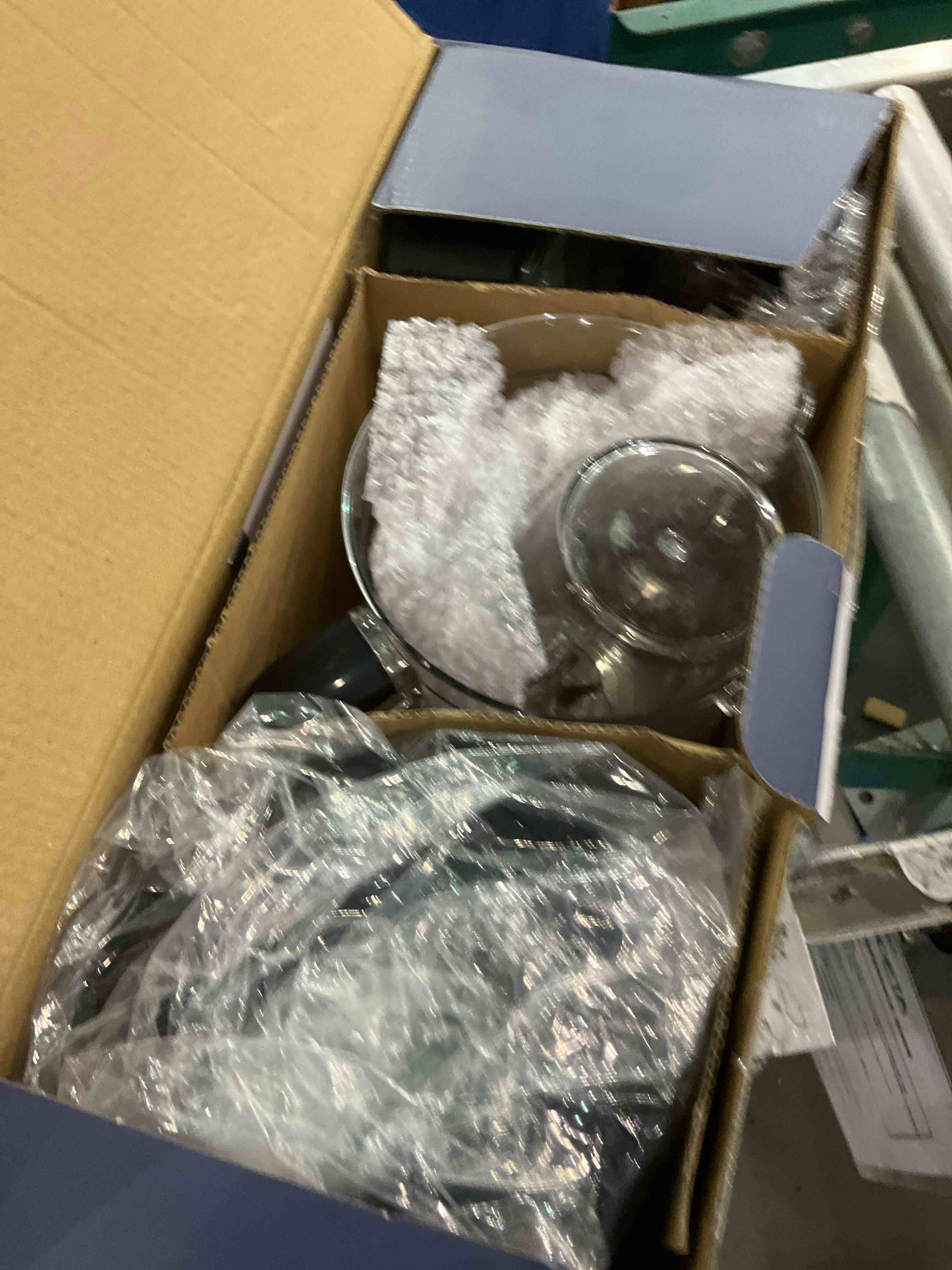 https://s3.amazonaws.com/lotting-images-prod/bidfta/TEA0287186_1736260142192.jpeg