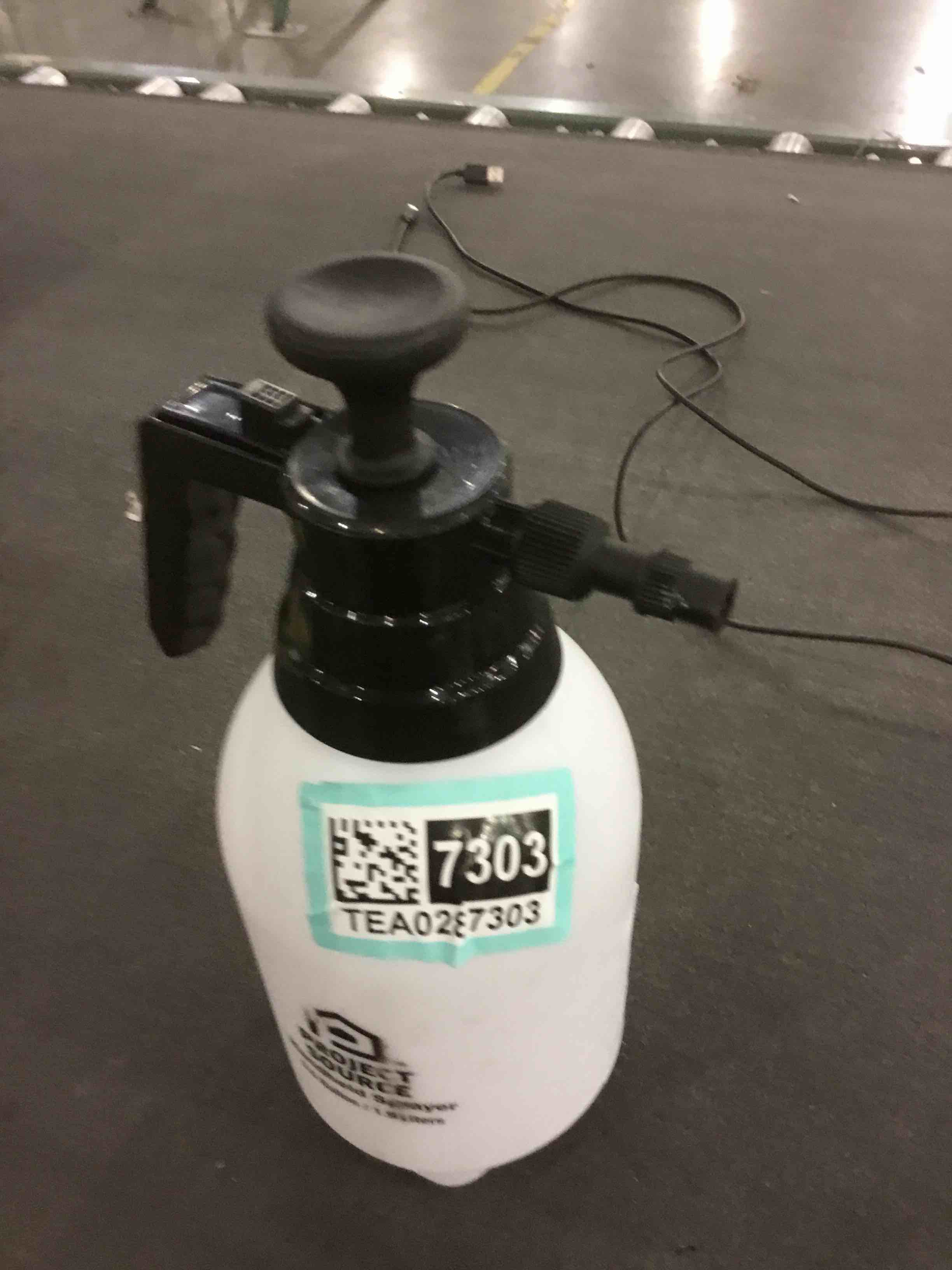 https://s3.amazonaws.com/lotting-images-prod/bidfta/TEA0287303_1736179219011.jpeg