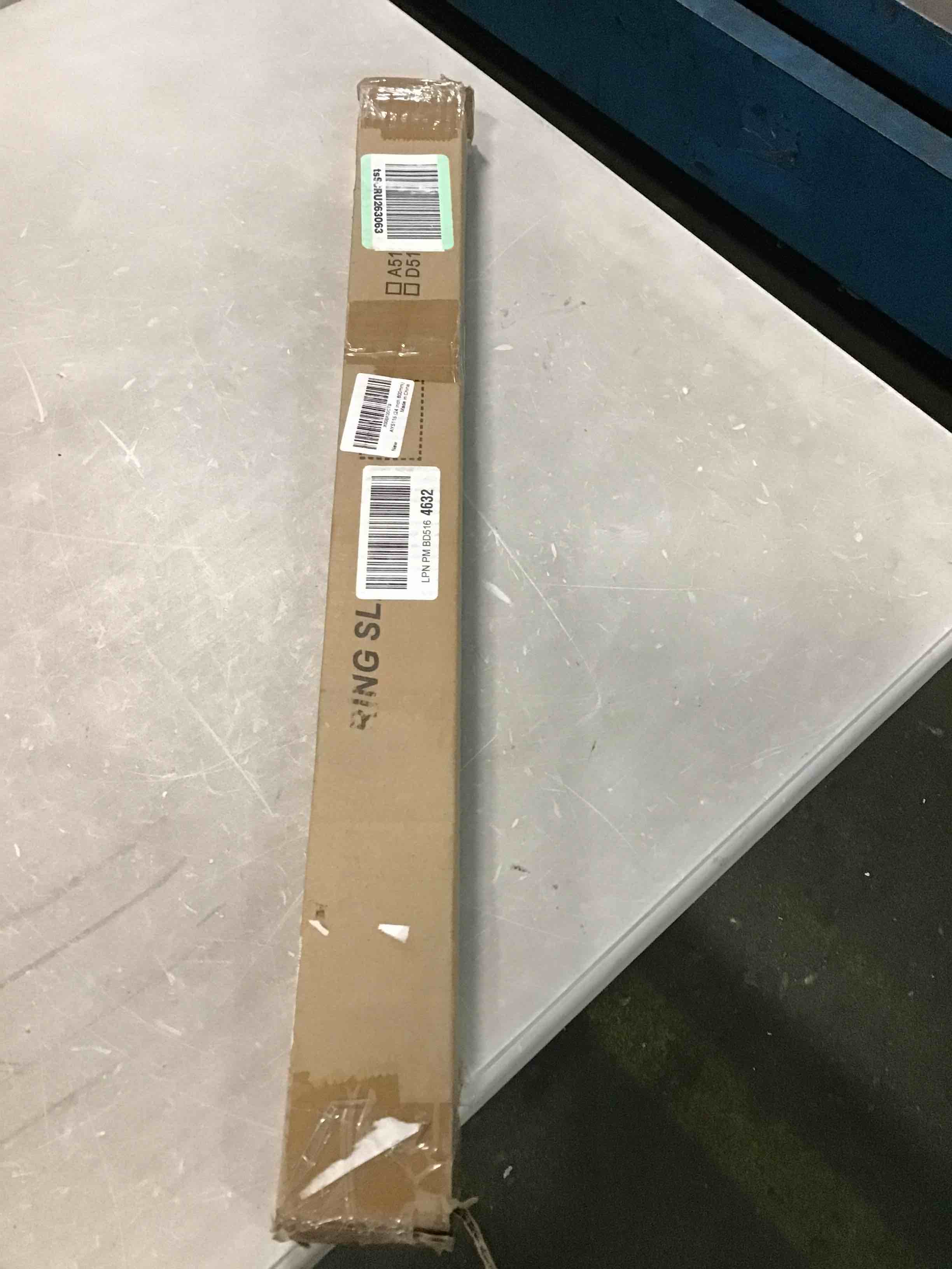 https://s3.amazonaws.com/lotting-images-prod/bidfta/TEA0288480_1728014375691.jpeg