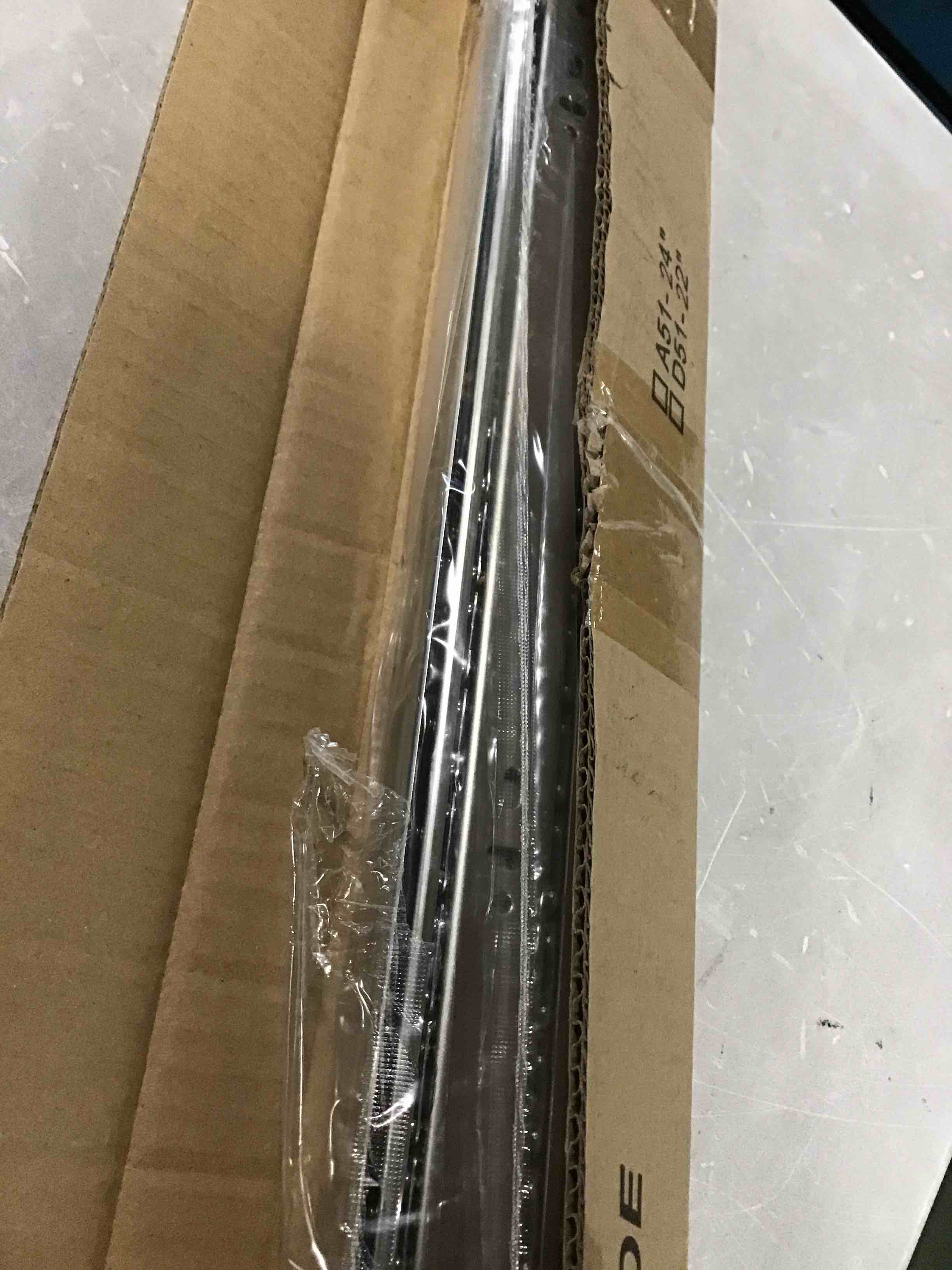 https://s3.amazonaws.com/lotting-images-prod/bidfta/TEA0288480_1728014396998.jpeg