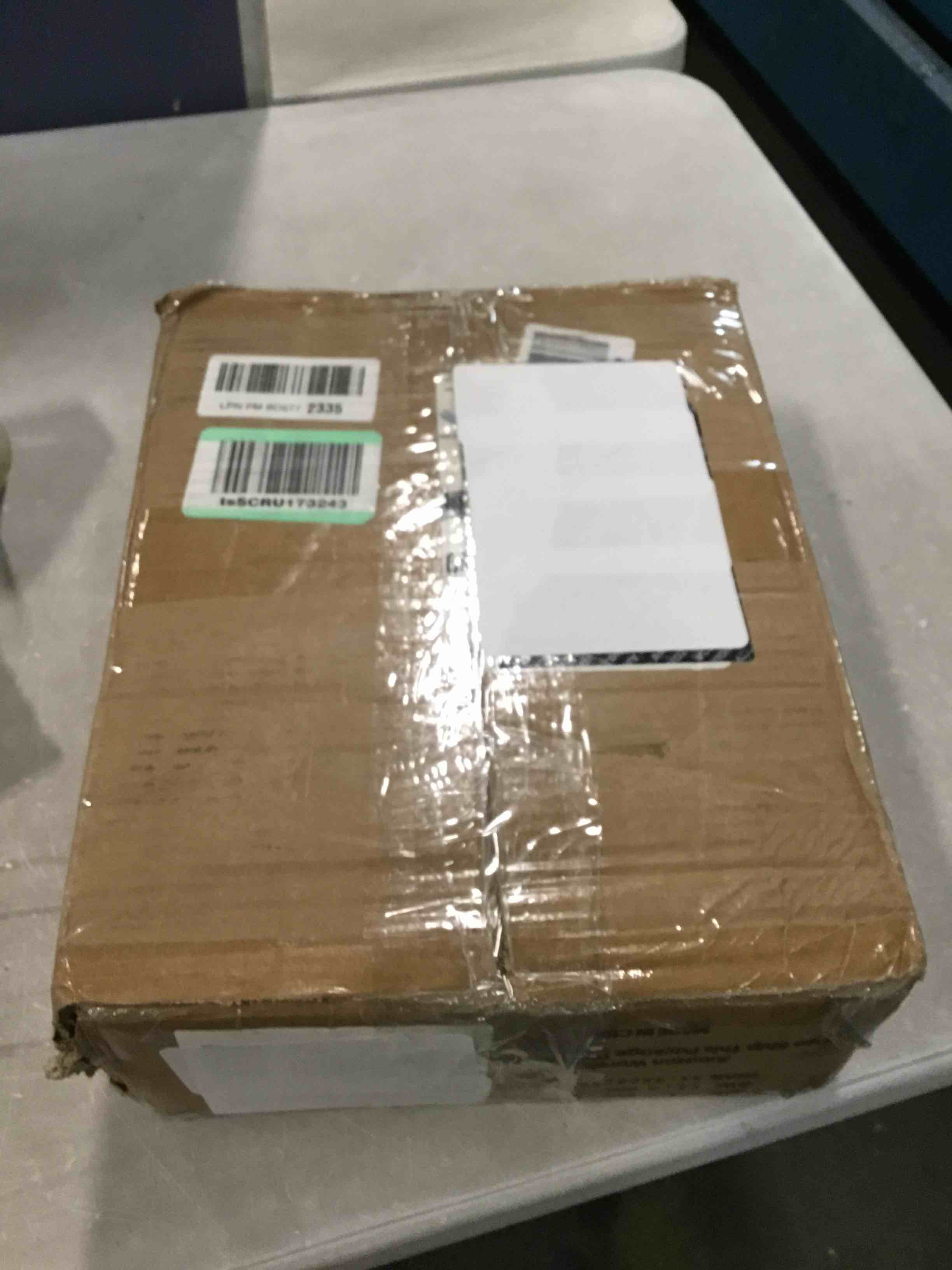 https://s3.amazonaws.com/lotting-images-prod/bidfta/TEA0288485_1728010180997.jpeg