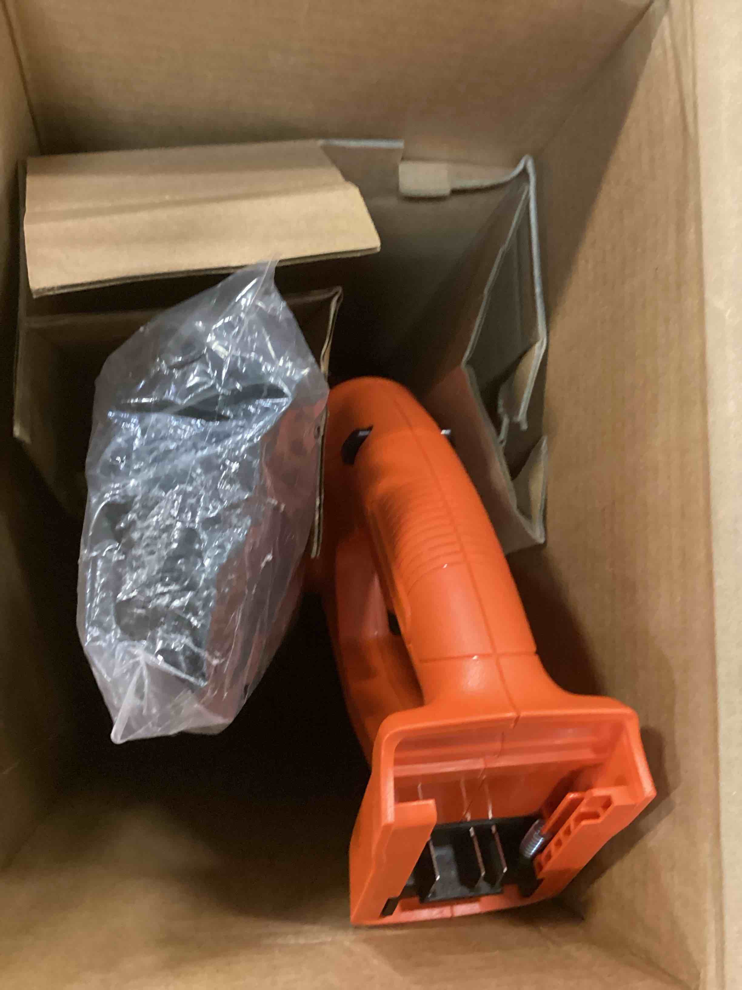 https://s3.amazonaws.com/lotting-images-prod/bidfta/TEA0297176_1727115816601.jpeg