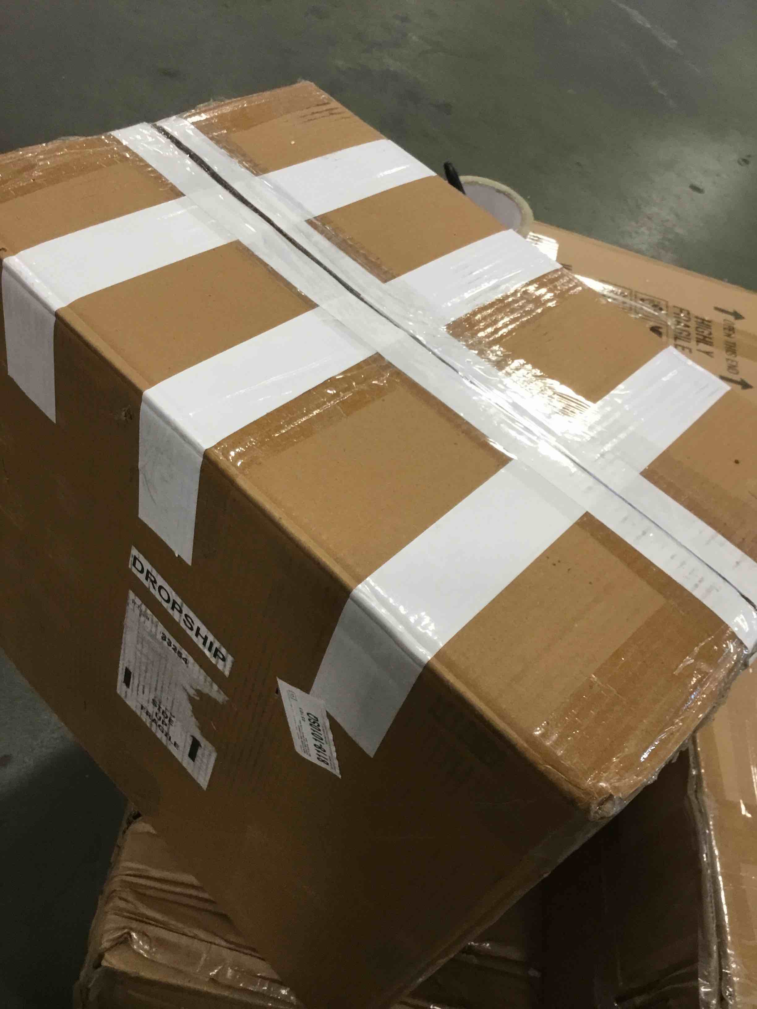 https://s3.amazonaws.com/lotting-images-prod/bidfta/TEA0298202_1729081315077.jpeg
