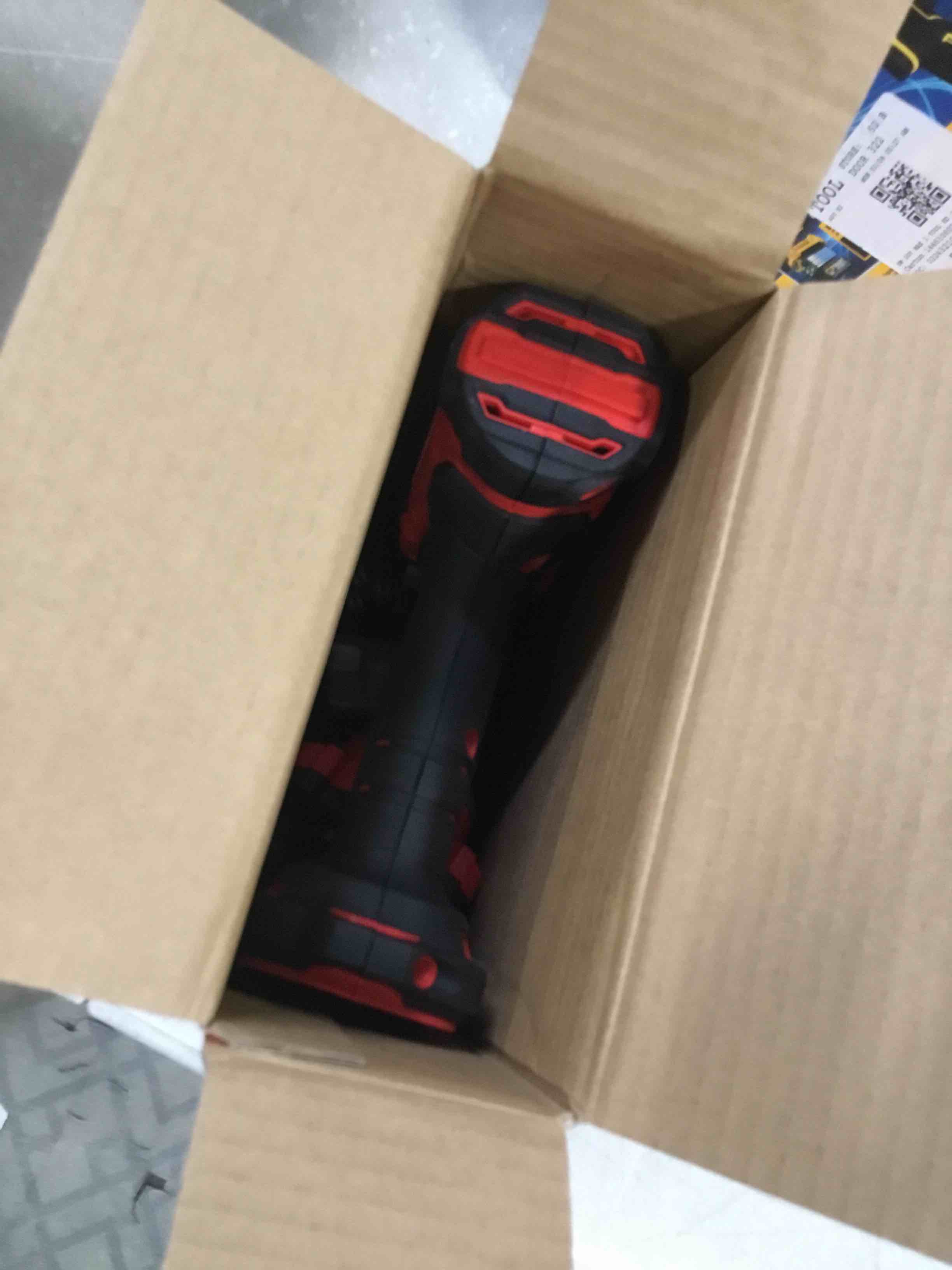 https://s3.amazonaws.com/lotting-images-prod/bidfta/TEA0298315_1729004278505.jpeg
