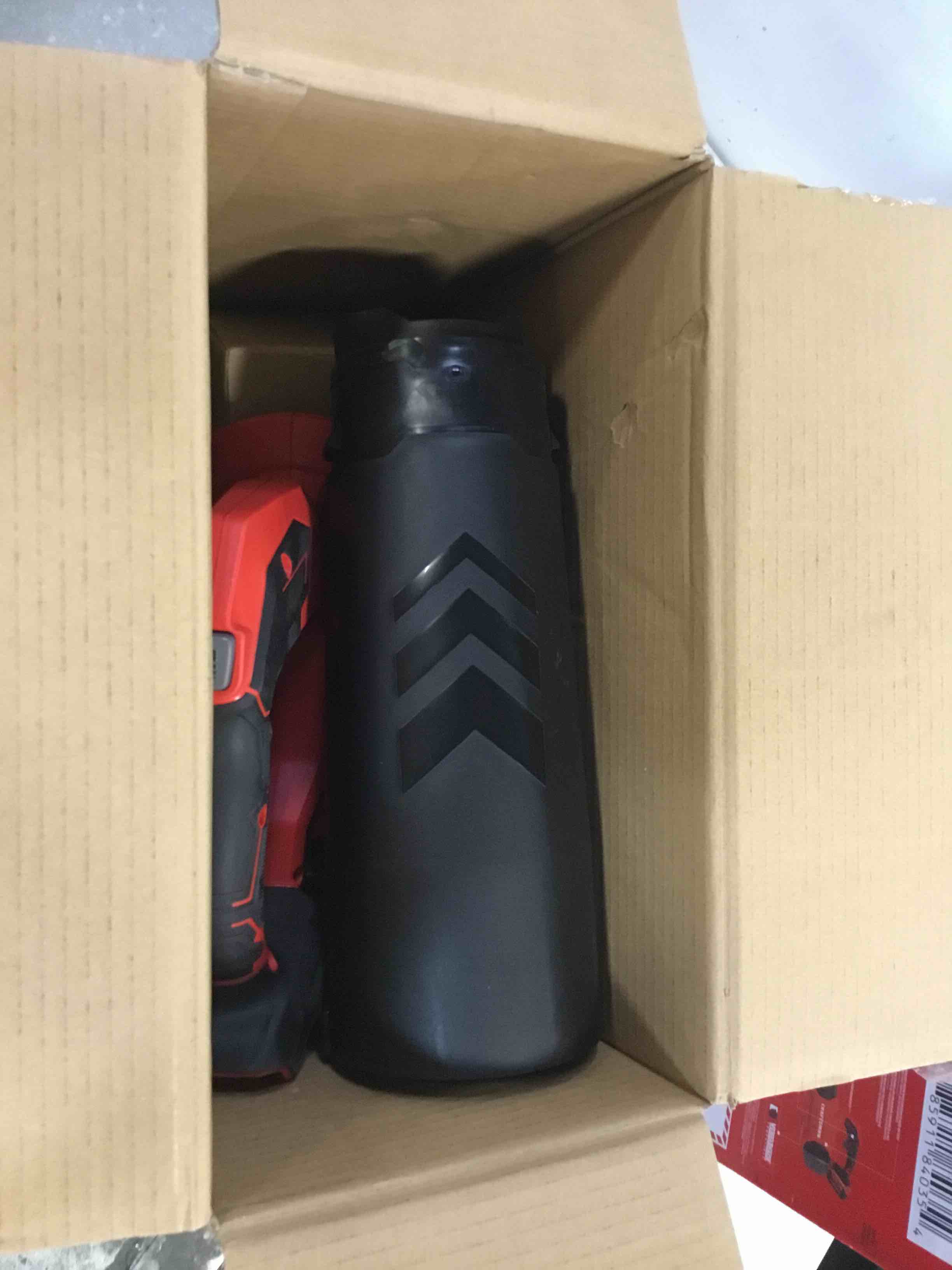 https://s3.amazonaws.com/lotting-images-prod/bidfta/TEA0298328_1729003851475.jpeg