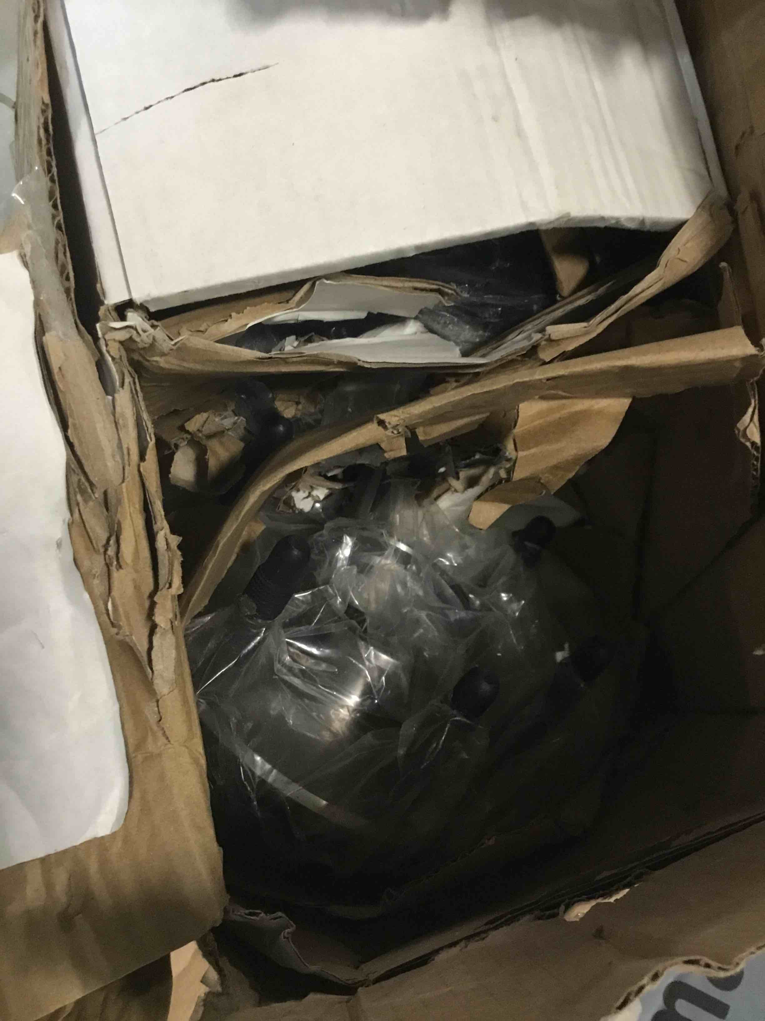https://s3.amazonaws.com/lotting-images-prod/bidfta/TEA0298409_1728996457493.jpeg