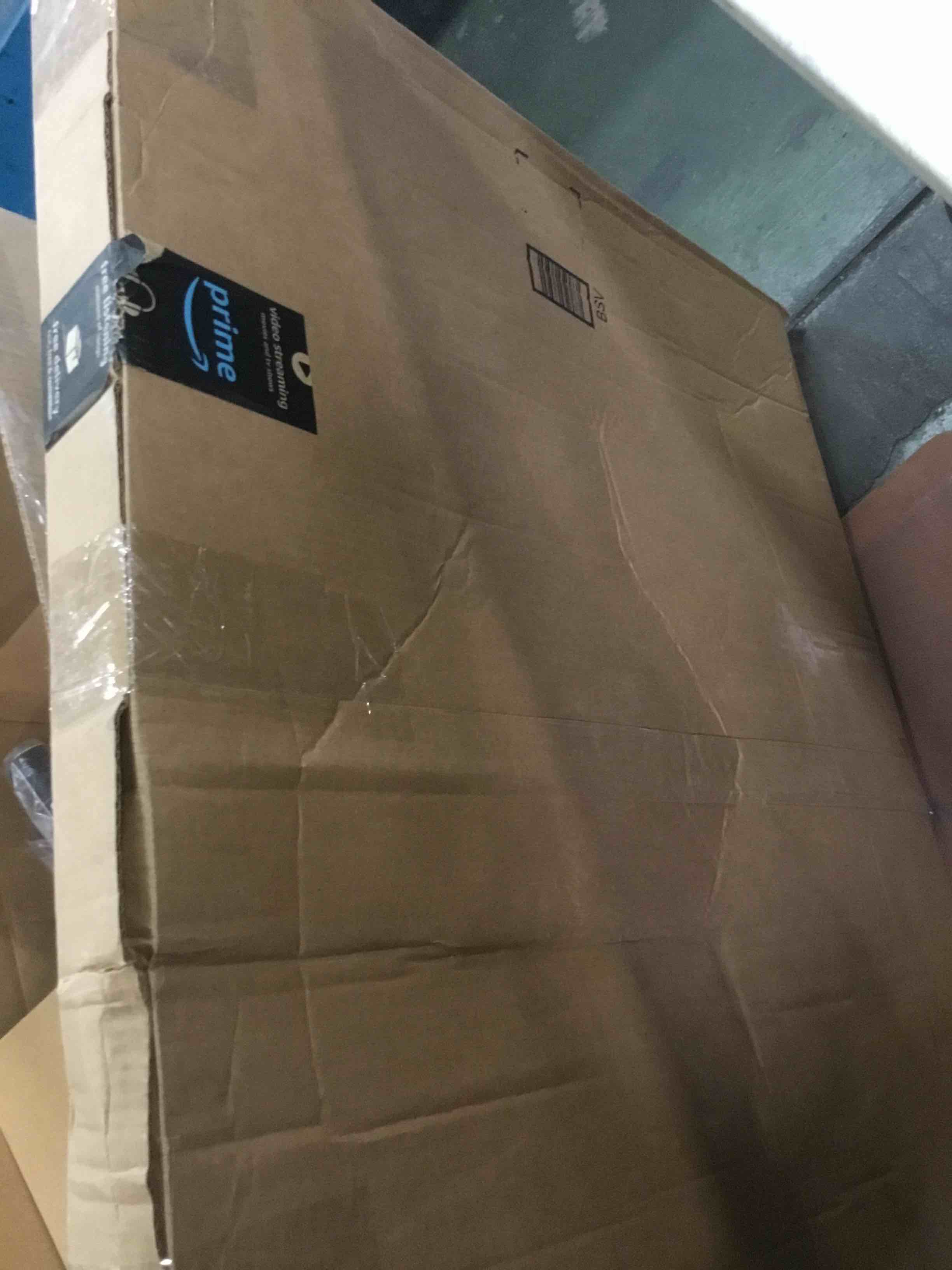 https://s3.amazonaws.com/lotting-images-prod/bidfta/TEA0299025_1728570832743.jpeg